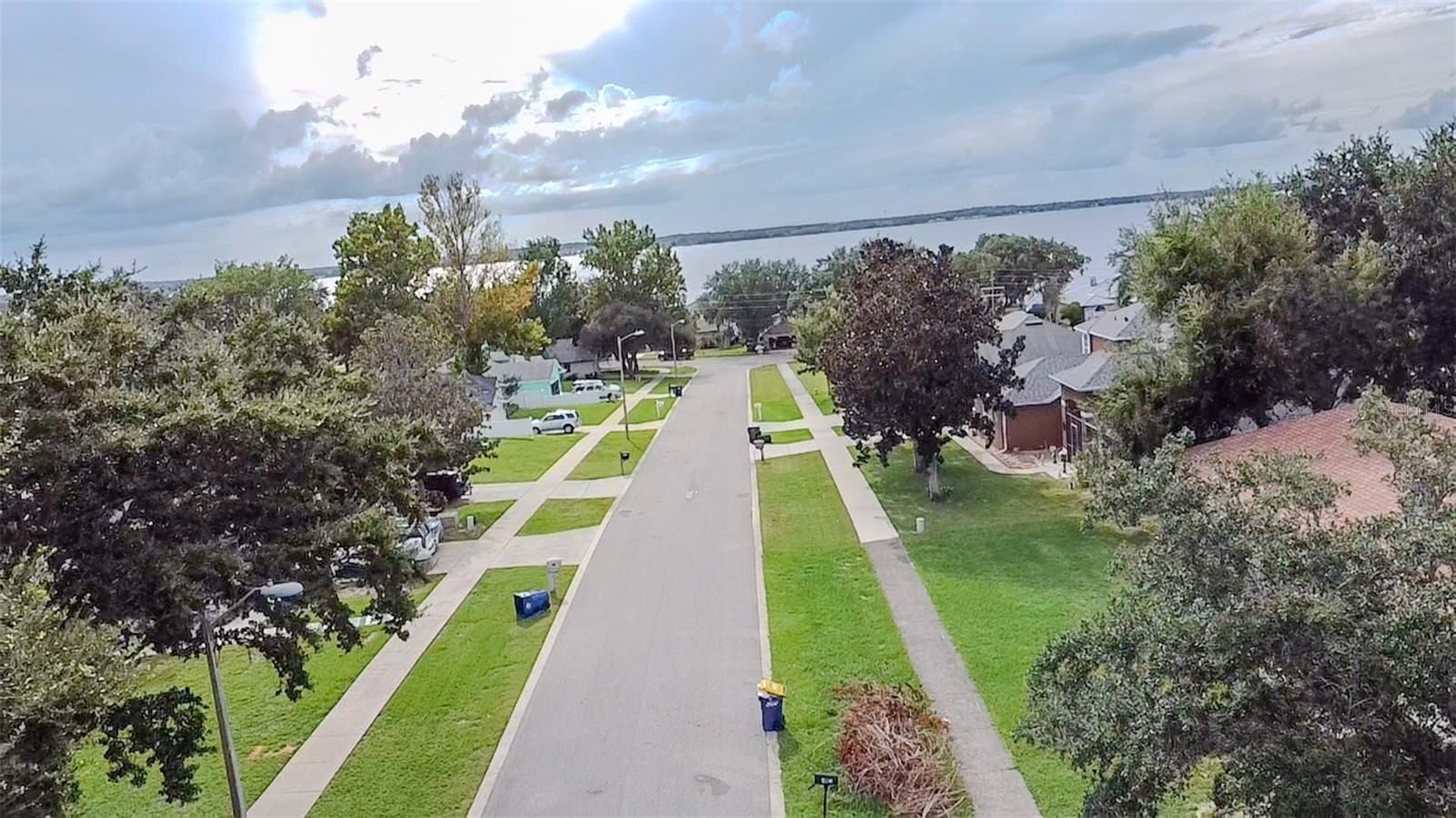 MINNEOLA SUNSET SHORES SUB - Residential