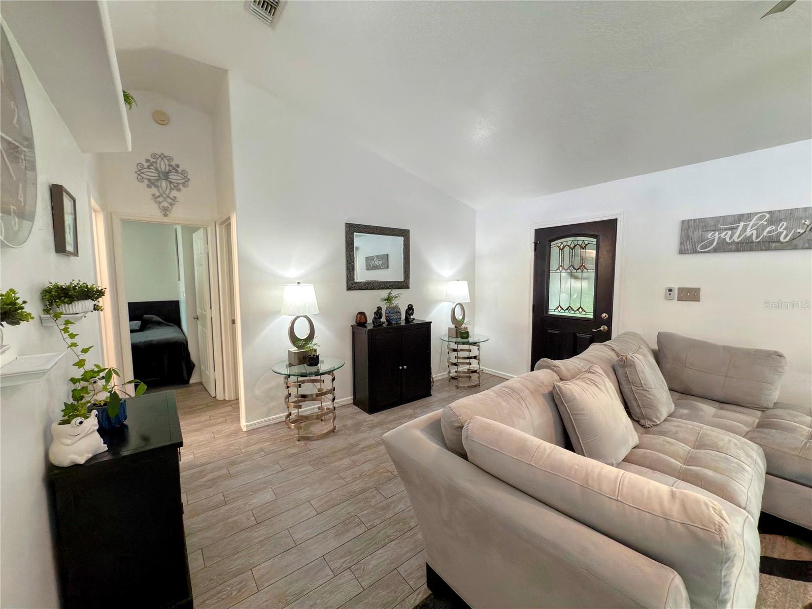 MINNEOLA SUNSET SHORES SUB - Residential
