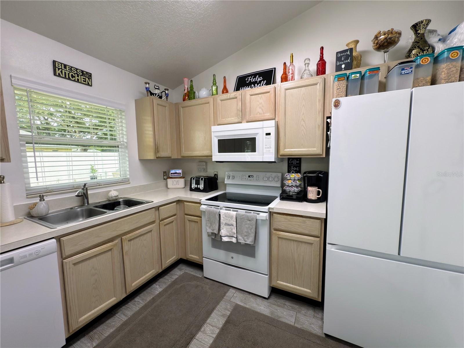 MINNEOLA SUNSET SHORES SUB - Residential