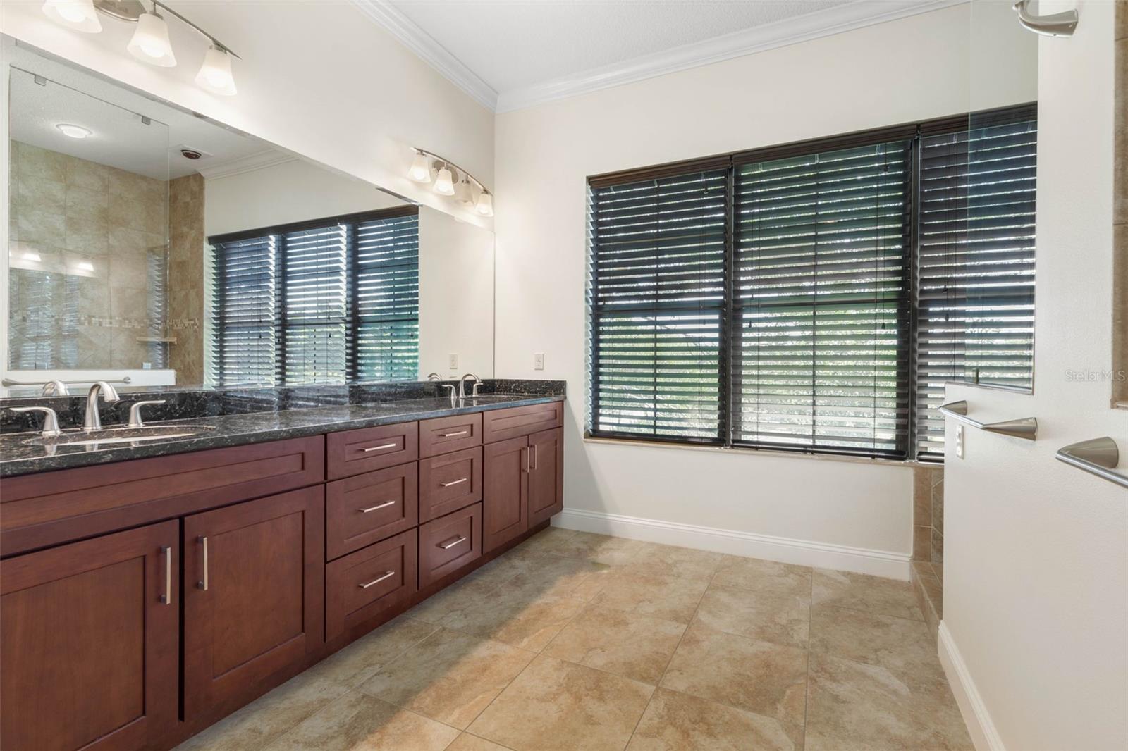 NORTHSHORE 02 - Residential