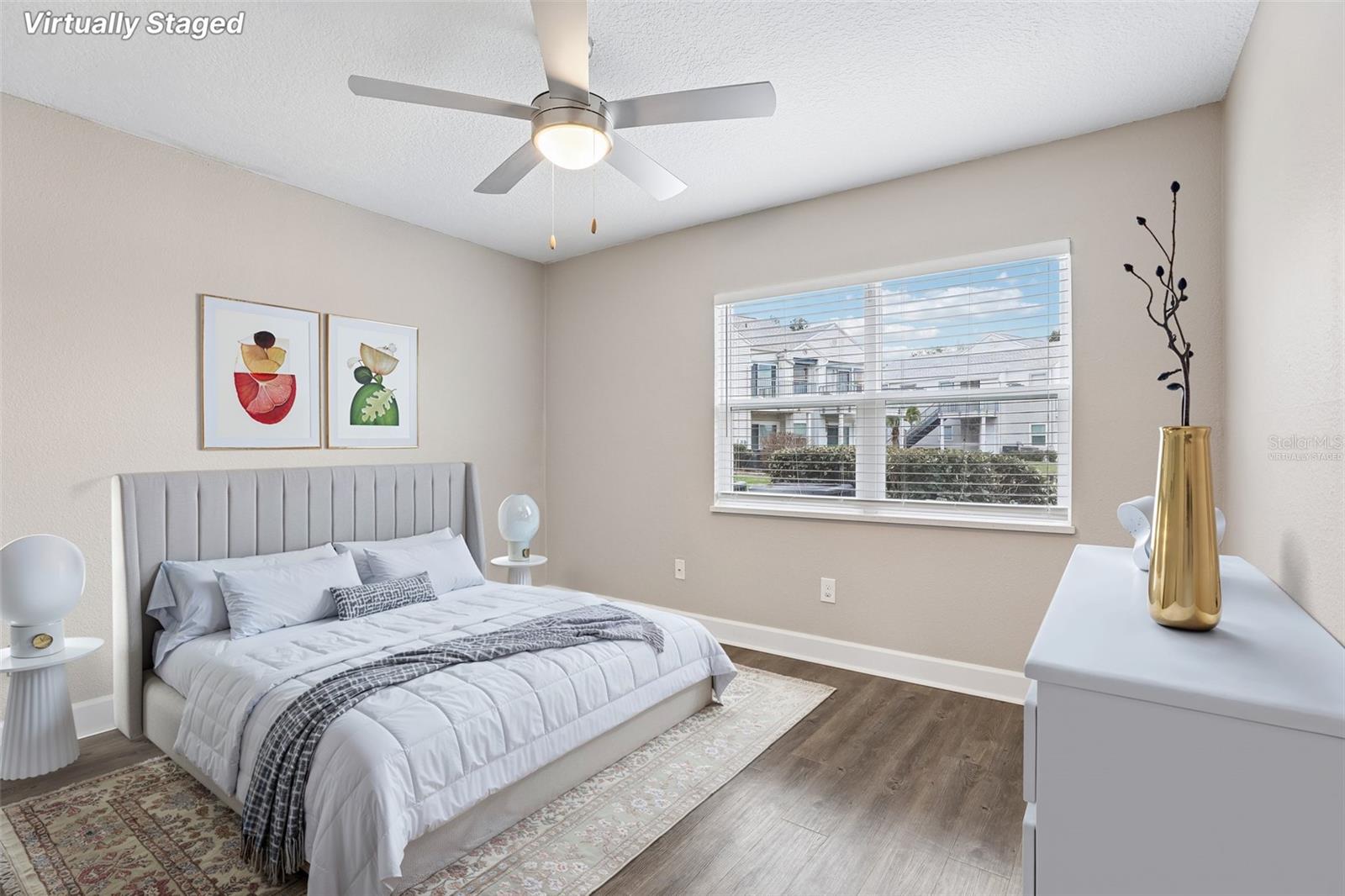 DOCKSIDE CONDO - Residential
