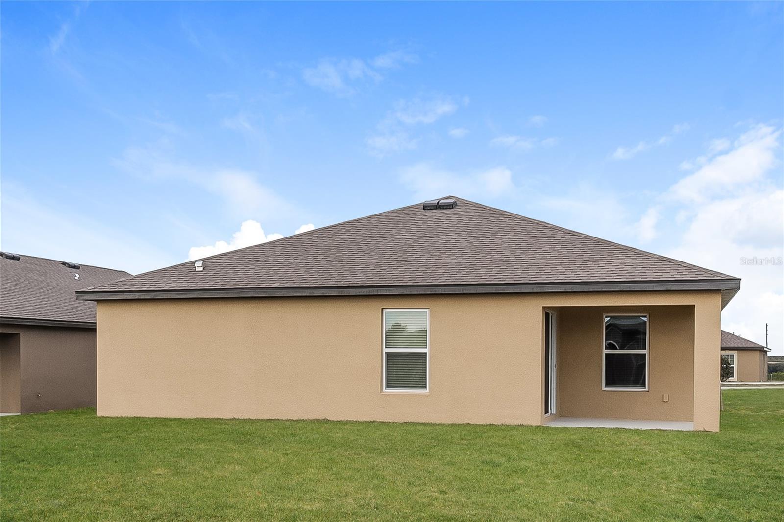 RIDGE AT SWAN LAKE - Residential Lease