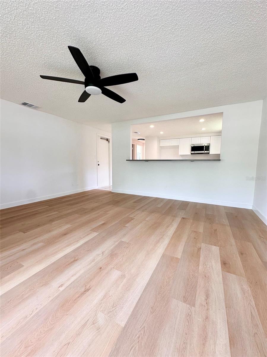 Photo of 15717 Avalon Avenue, Clearwater, FL 33760 (MLS # TB8541048)