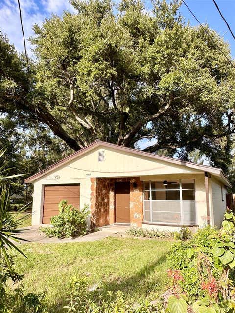 Photo of 15717 Avalon Avenue, Clearwater, FL 33760 (MLS # TB8541048)