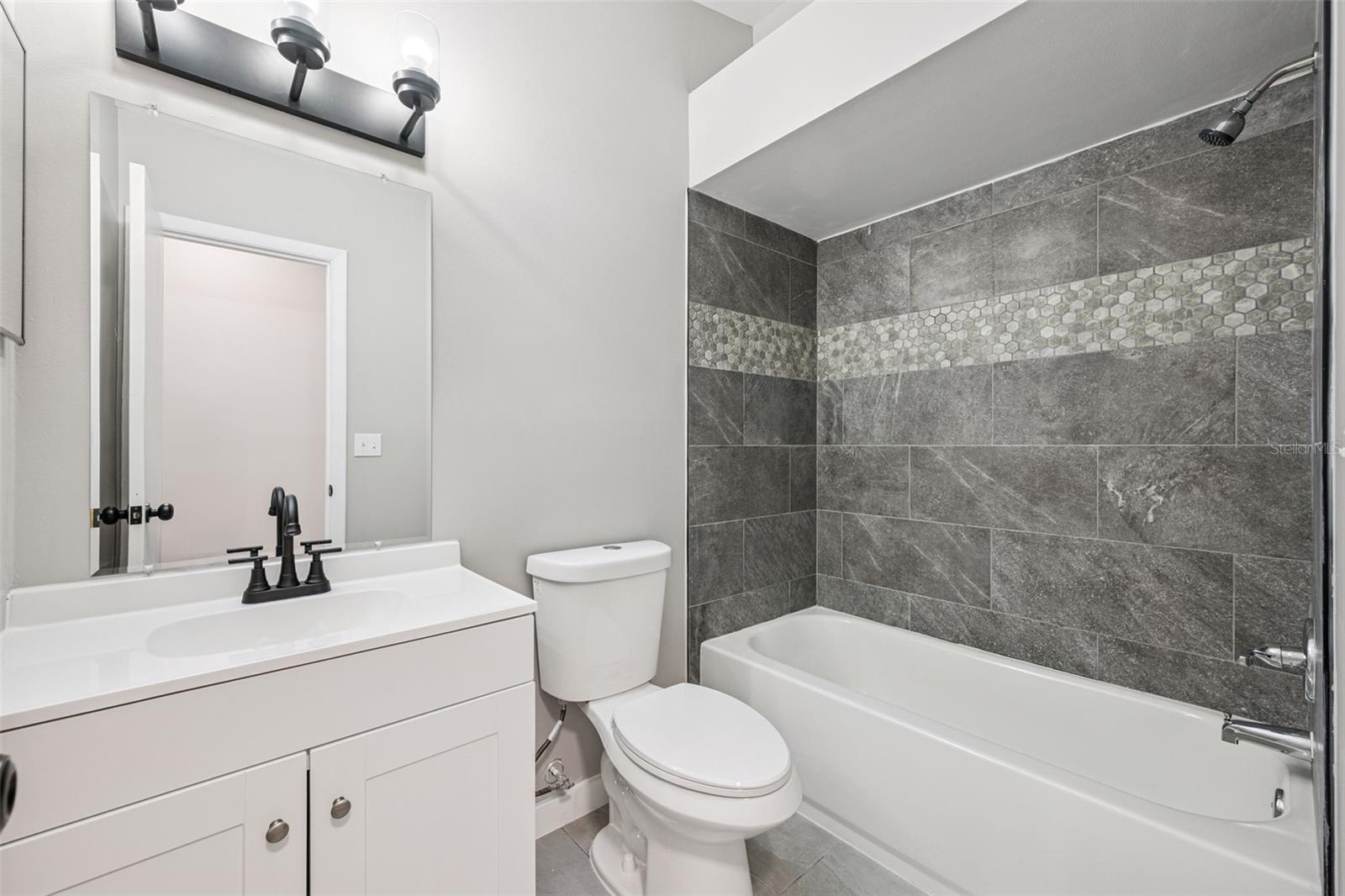 HIAWASSEE LANDINGS - Residential