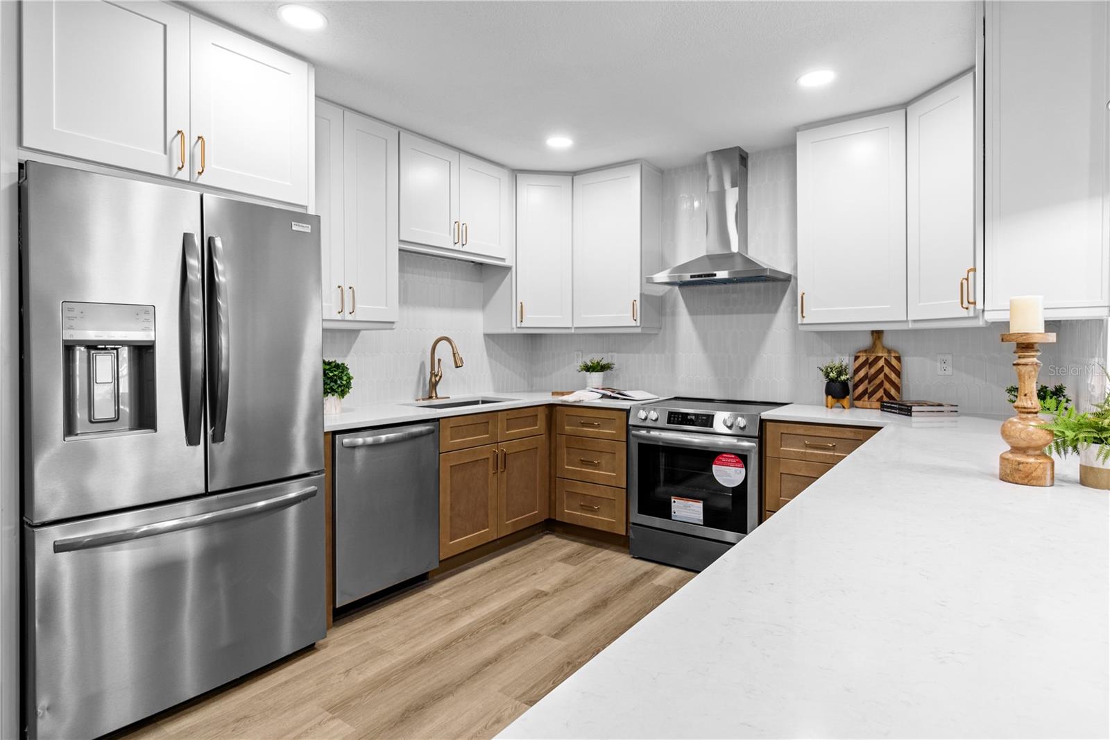 PINELLAS POINT SKYVIEW SHORES 1ST ADD - Residential