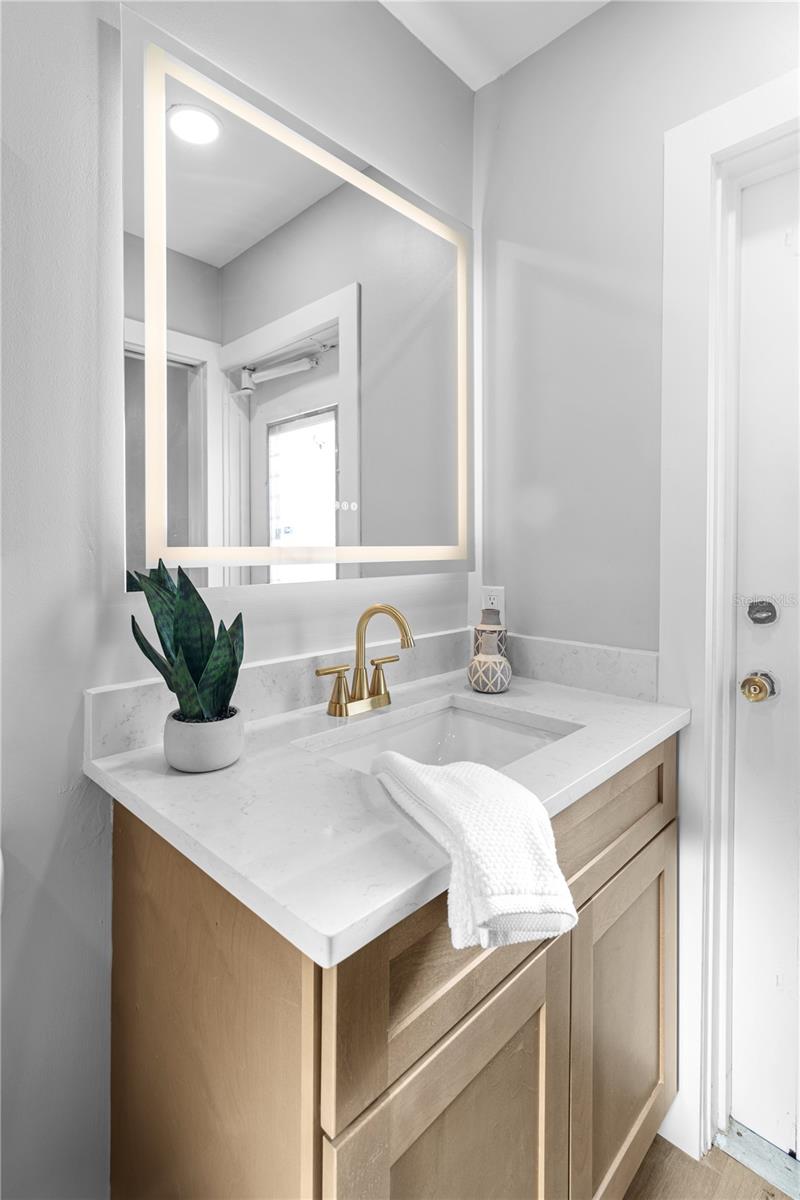 PINELLAS POINT SKYVIEW SHORES 1ST ADD - Residential