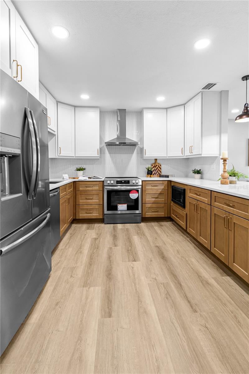 PINELLAS POINT SKYVIEW SHORES 1ST ADD - Residential