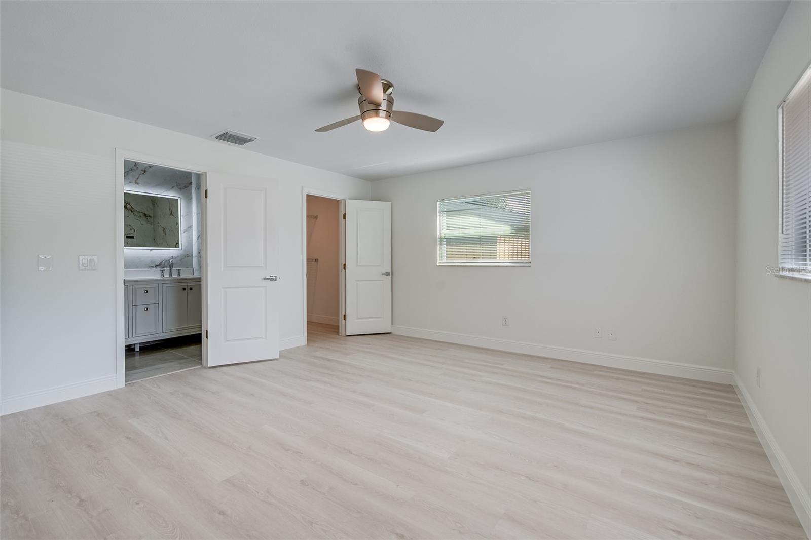 HARBOR PALMS-UNIT THREE - Residential