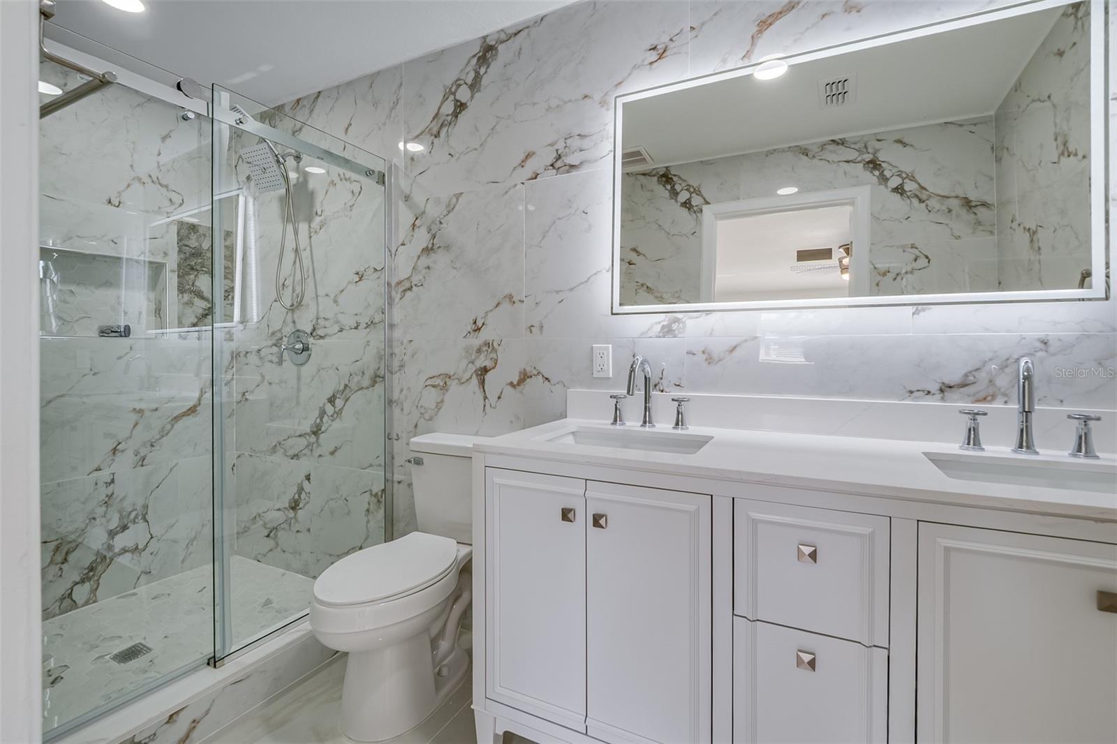 HARBOR PALMS-UNIT THREE - Residential