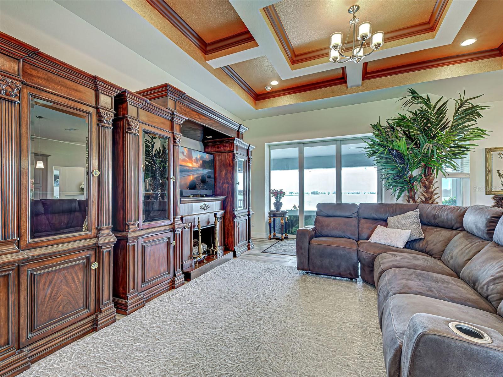 ROTONDA MEADOWS - Residential