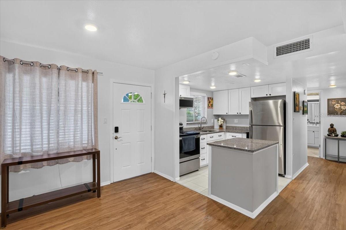 2053 SUNSET DRIVE G3