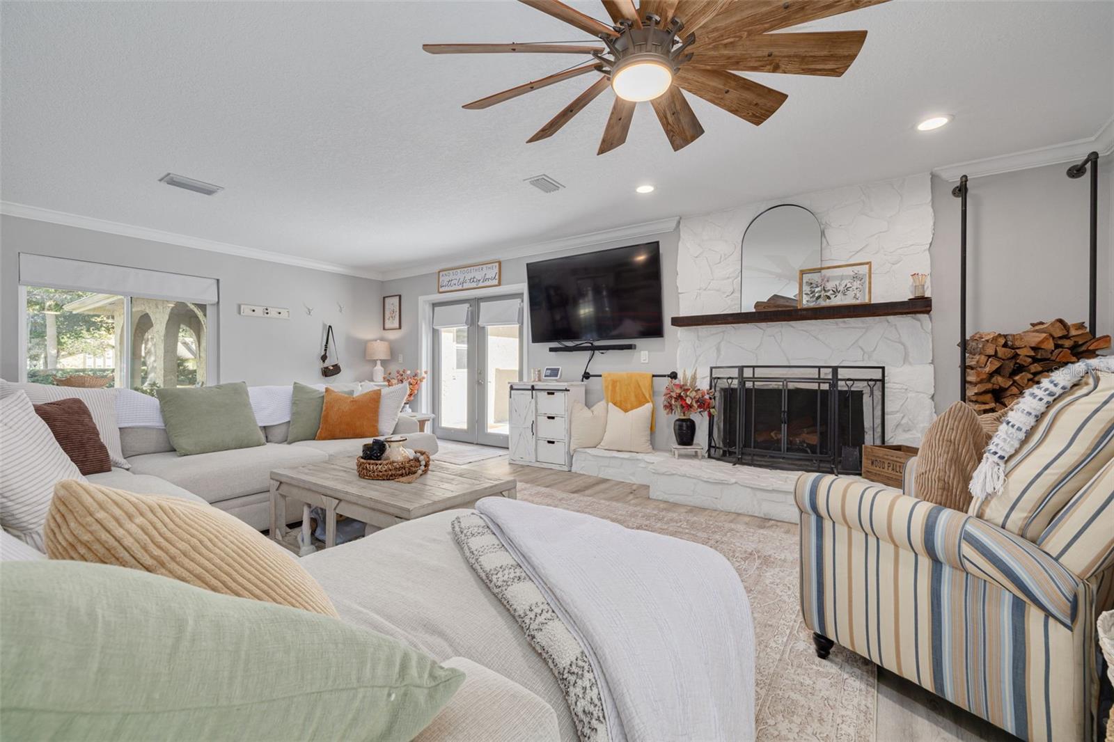 OAK RIDGE - Residential