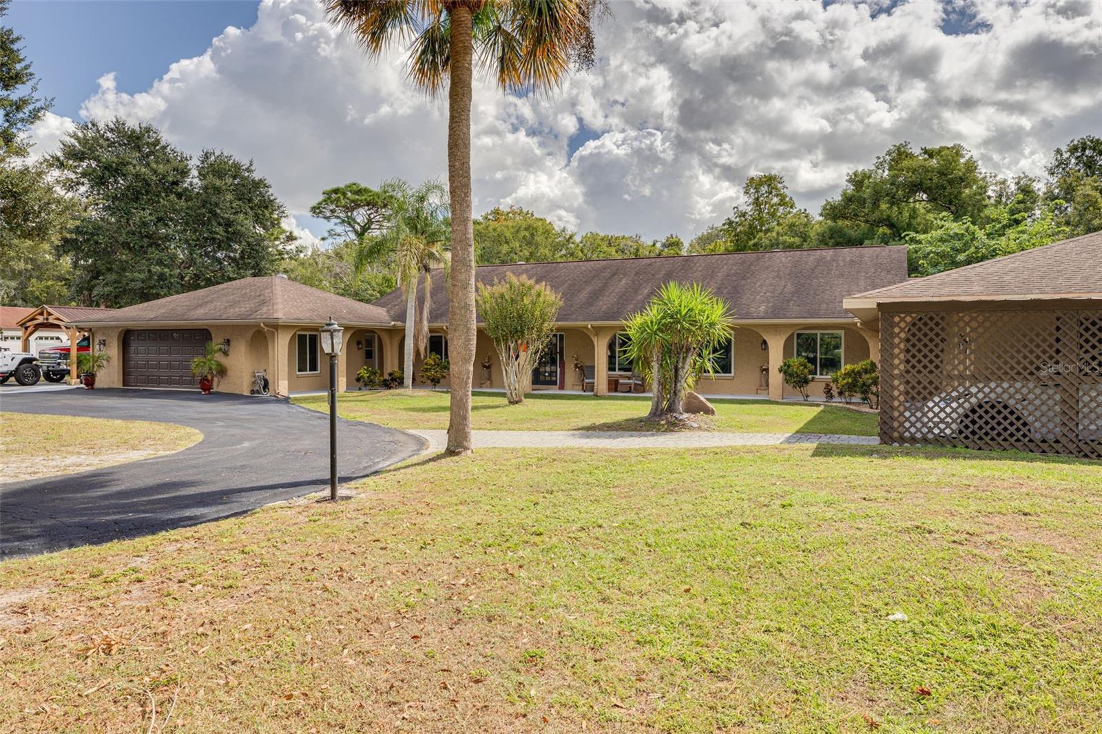 OAK RIDGE - Residential