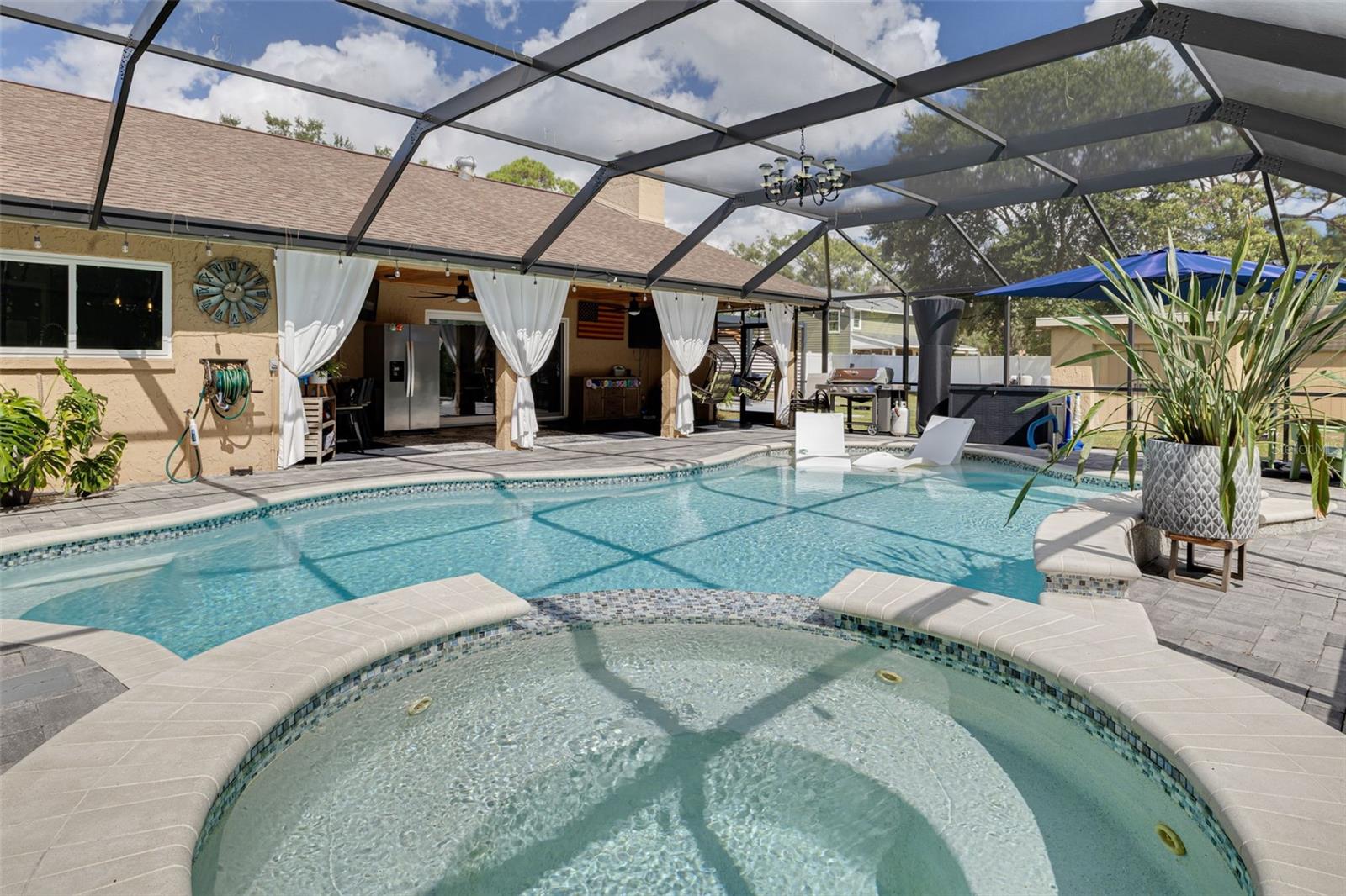 OAK RIDGE - Residential