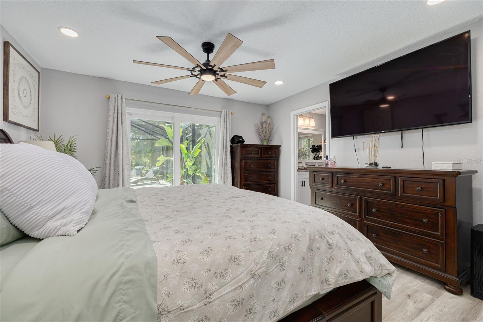 OAK RIDGE - Residential