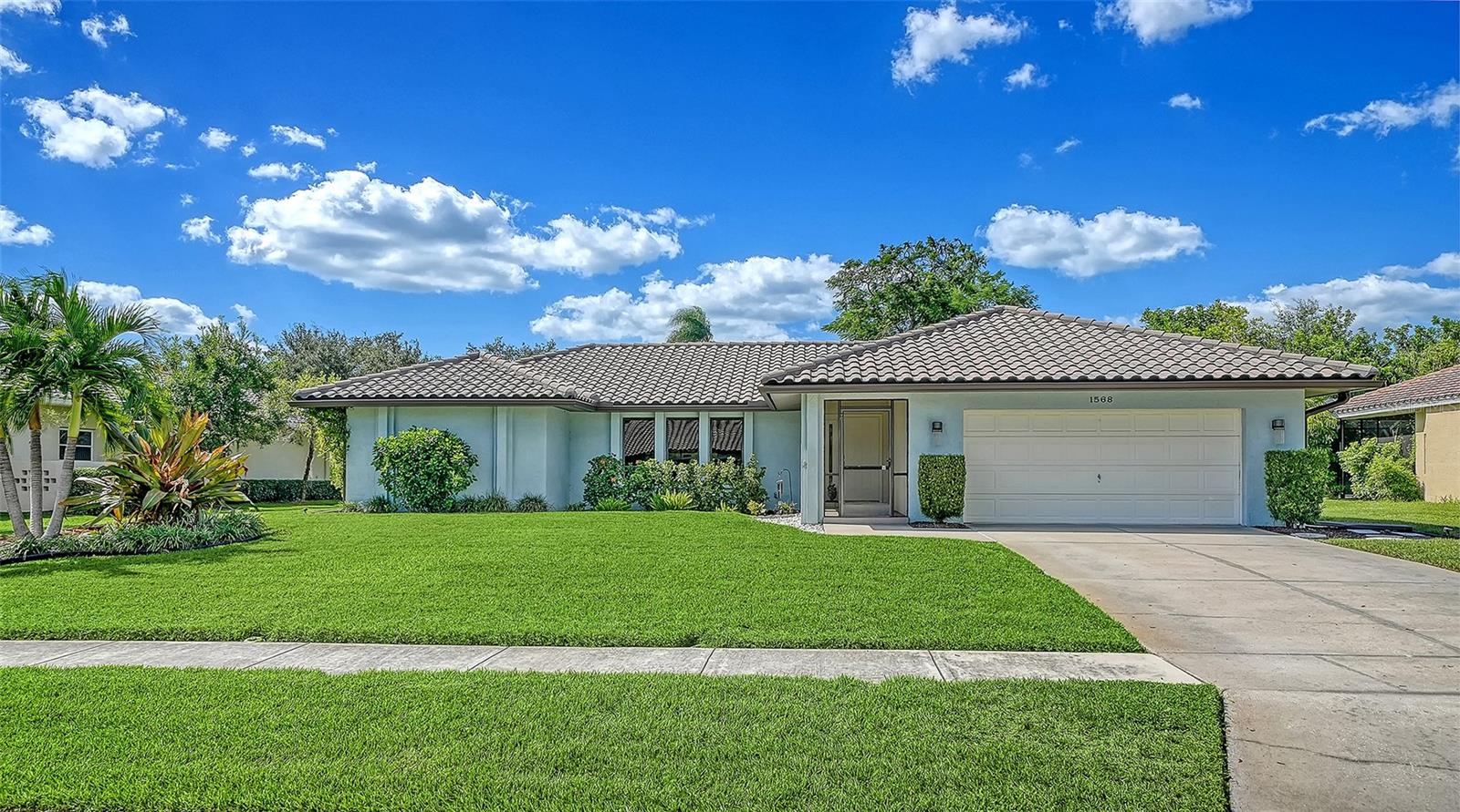 1568 VERMEER DRIVE, NOKOMIS, FL, 34275 1 1568 VERMEER DRIVE