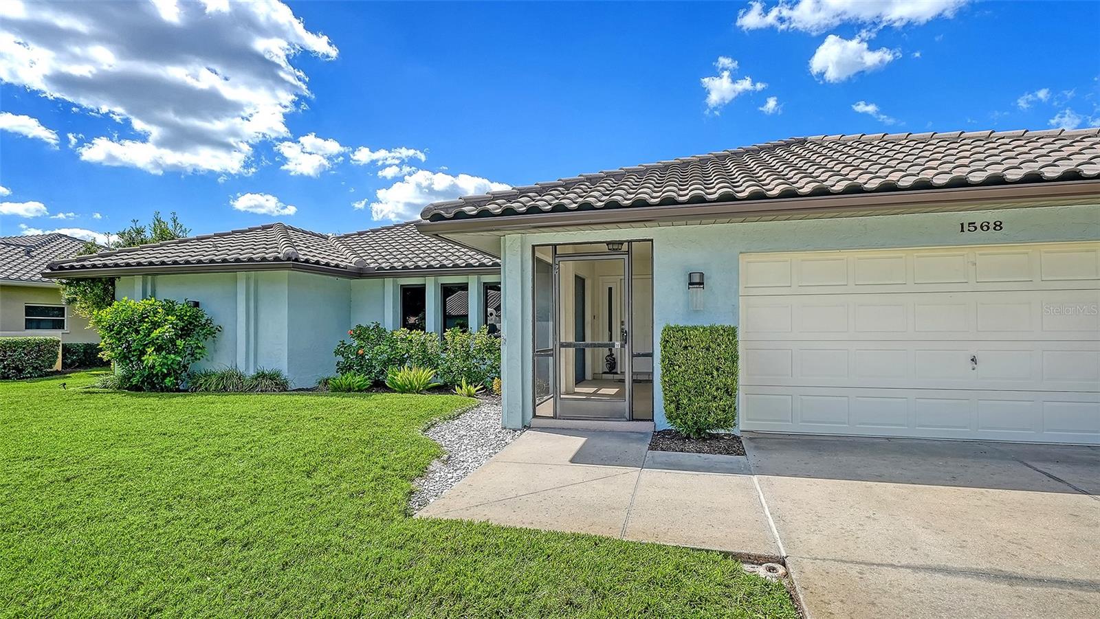 1568 VERMEER DRIVE, NOKOMIS, FL, 34275 2 1568 VERMEER DRIVE
