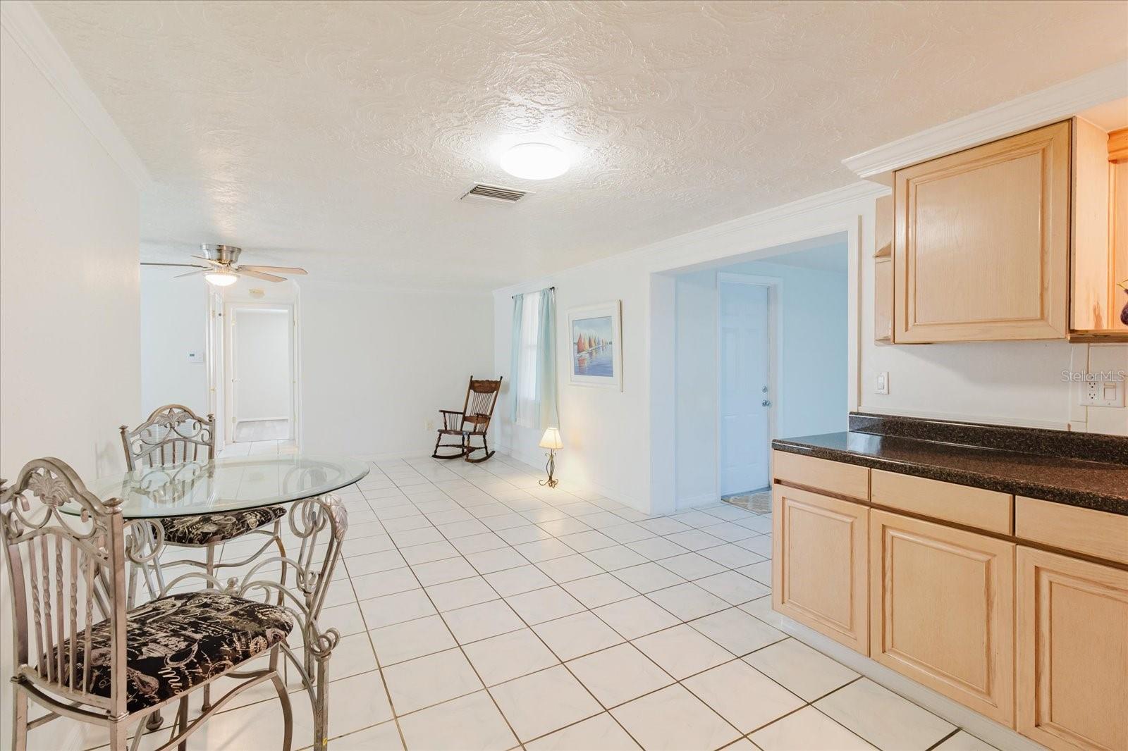 ALOHA GARDENS UNIT 10 PB 11 PGS 80-81 LOT 1135 - Residential