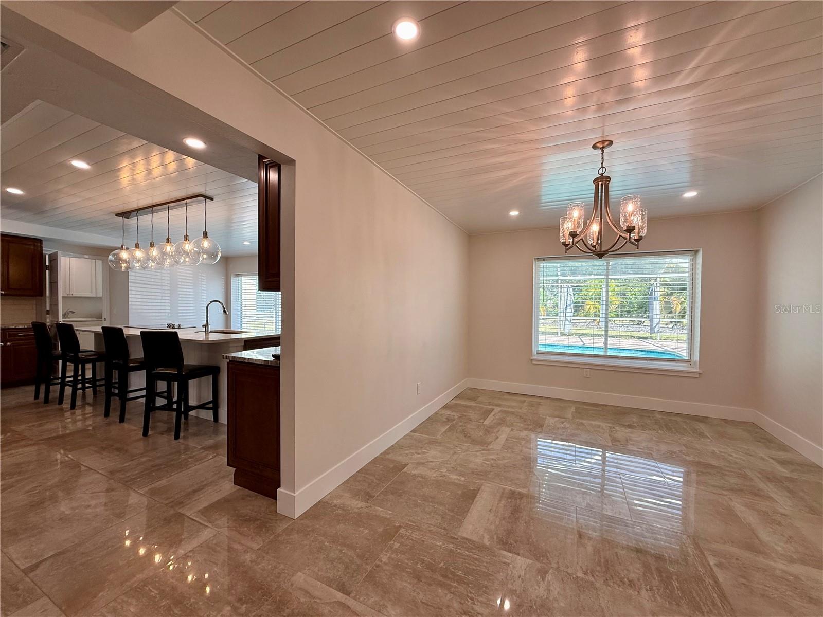 FOREST LAKES - Residential