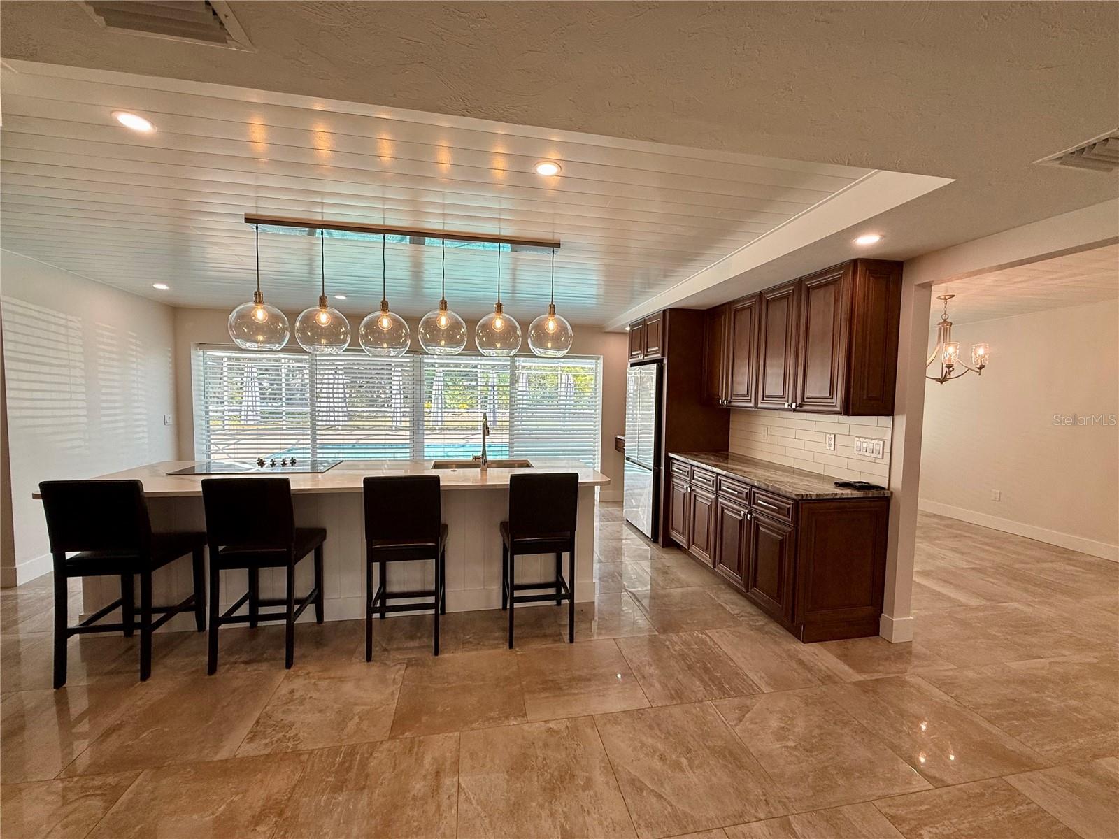 FOREST LAKES - Residential