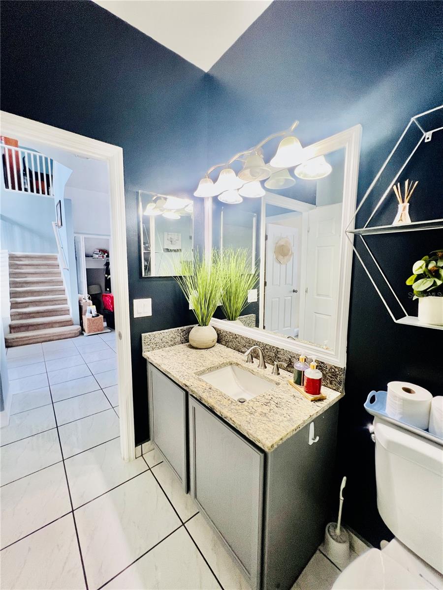 JASMINE POINTE AT CRESCENT LAKES - Residential