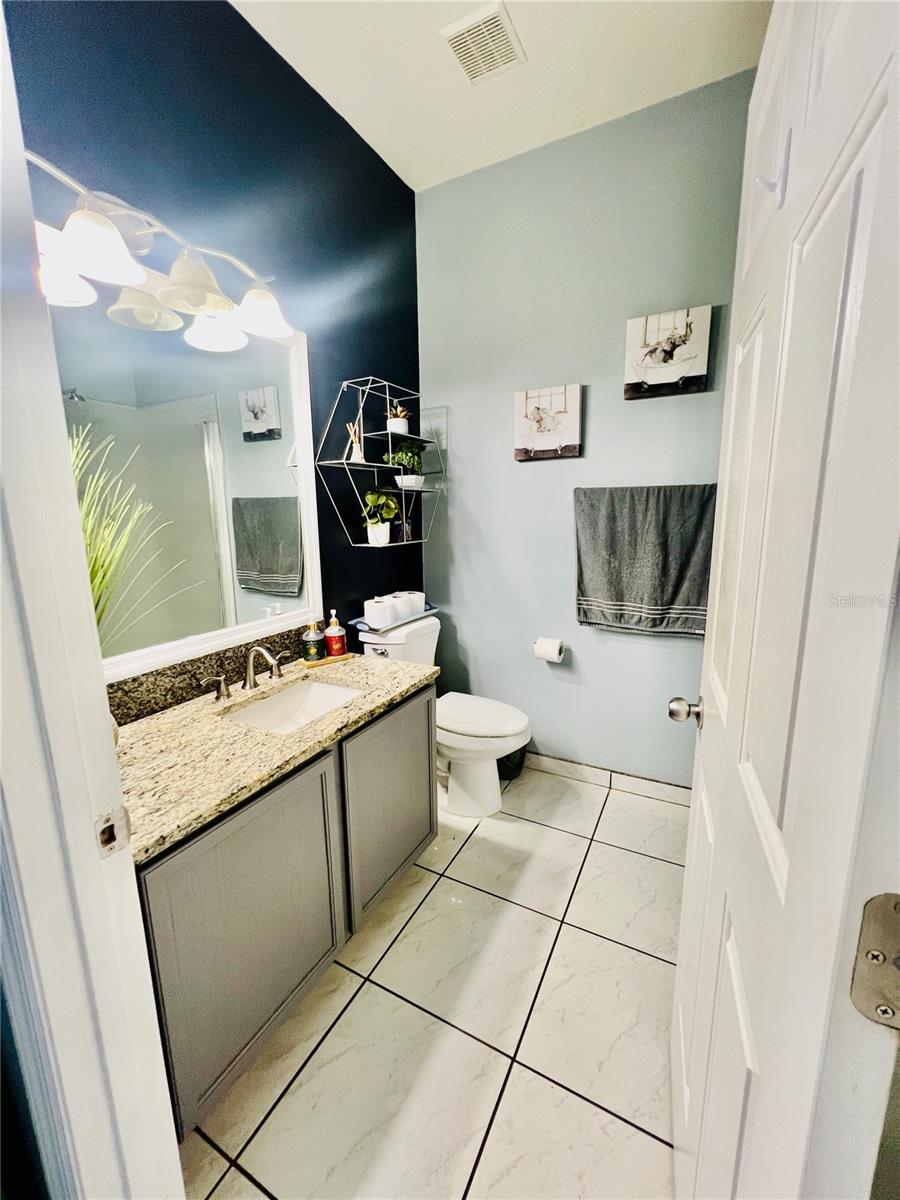 JASMINE POINTE AT CRESCENT LAKES - Residential