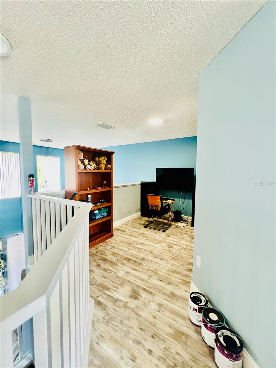 JASMINE POINTE AT CRESCENT LAKES - Residential