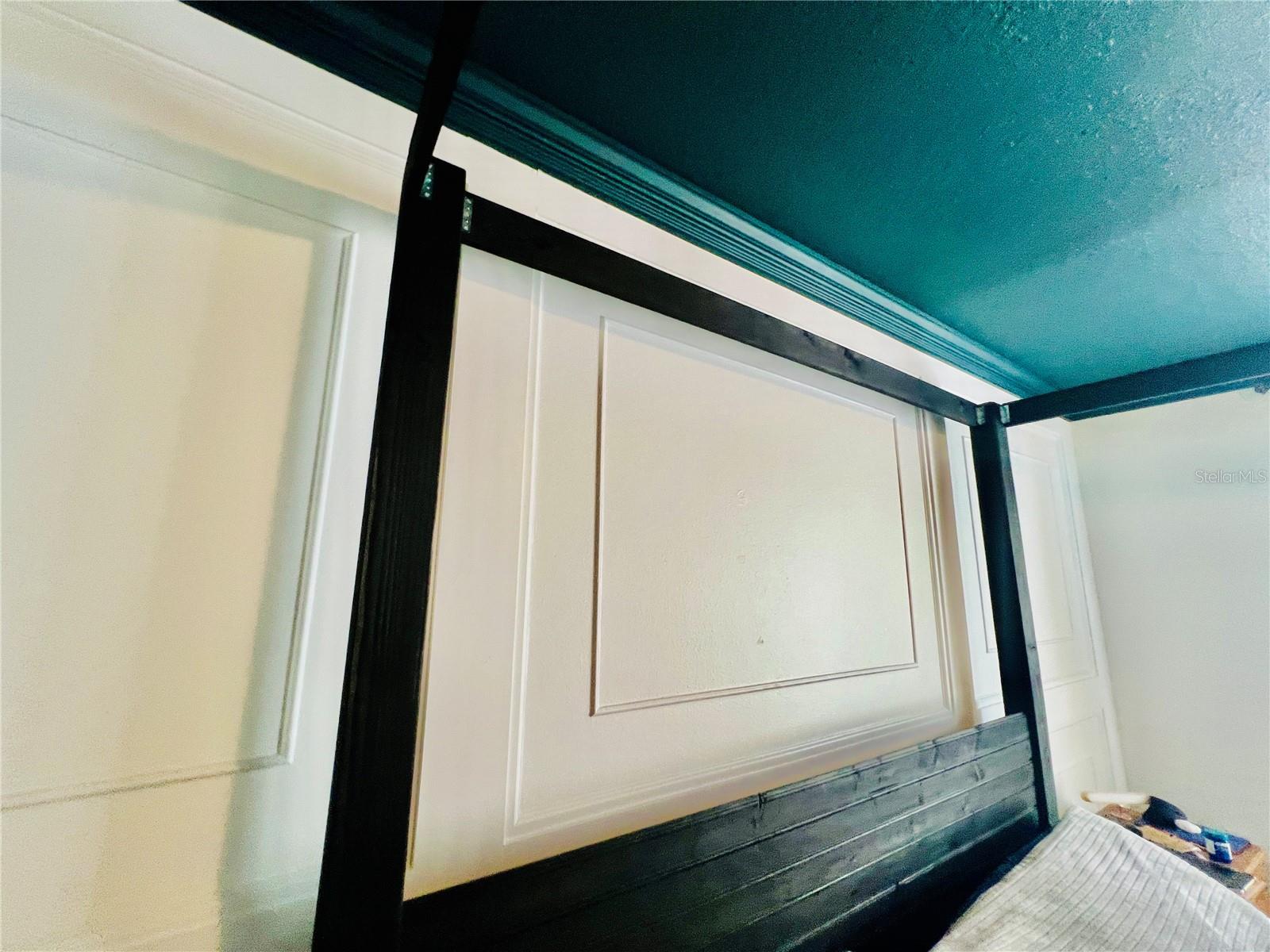 JASMINE POINTE AT CRESCENT LAKES - Residential