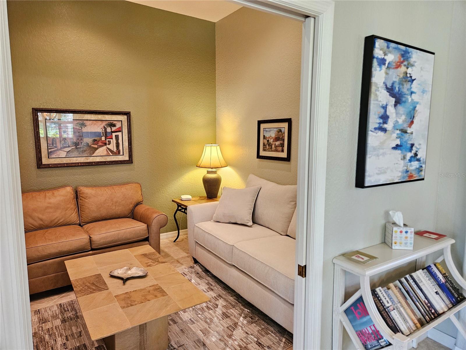 VENETIA PH 5 - Residential Lease