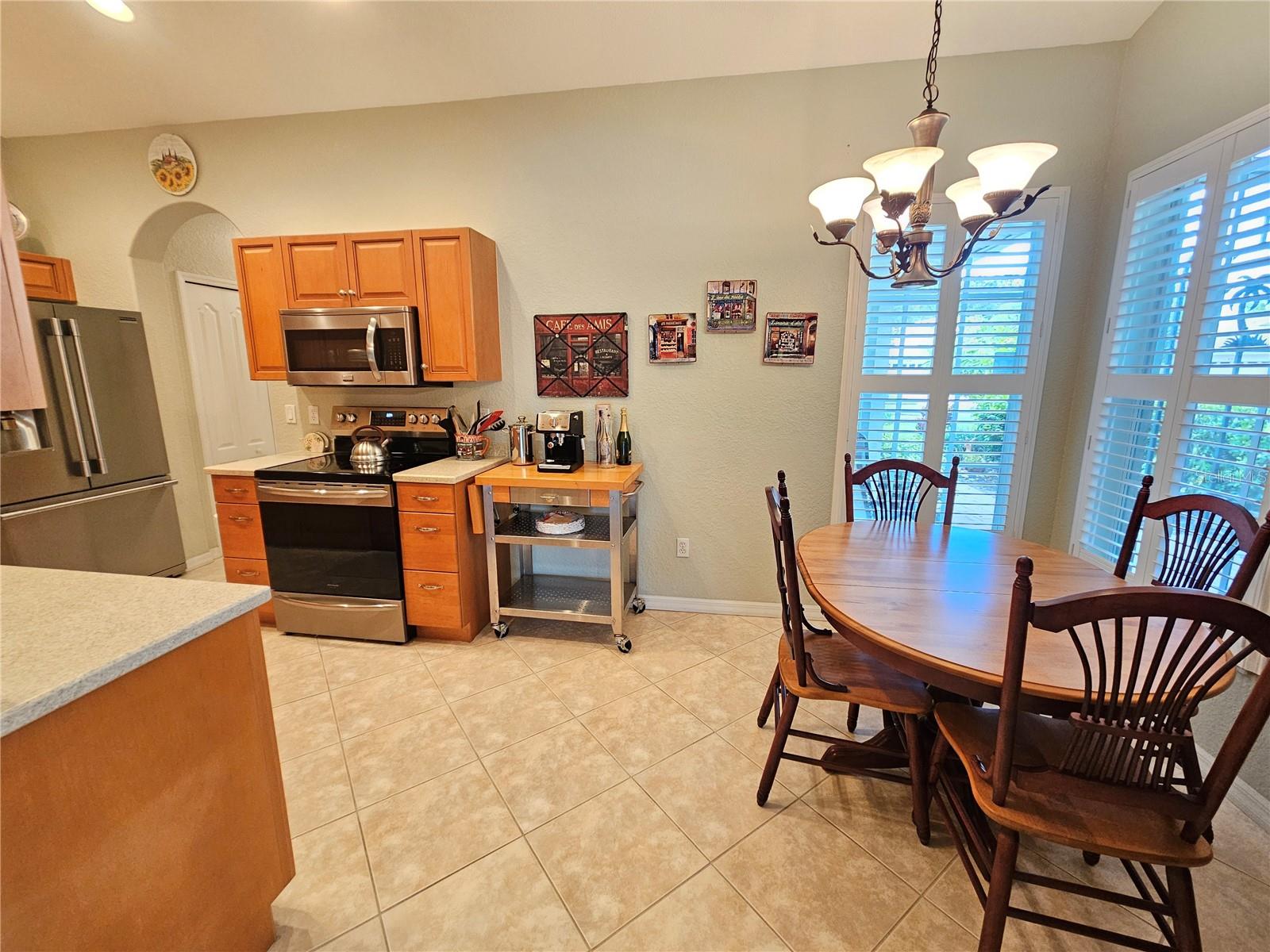 VENETIA PH 5 - Residential Lease