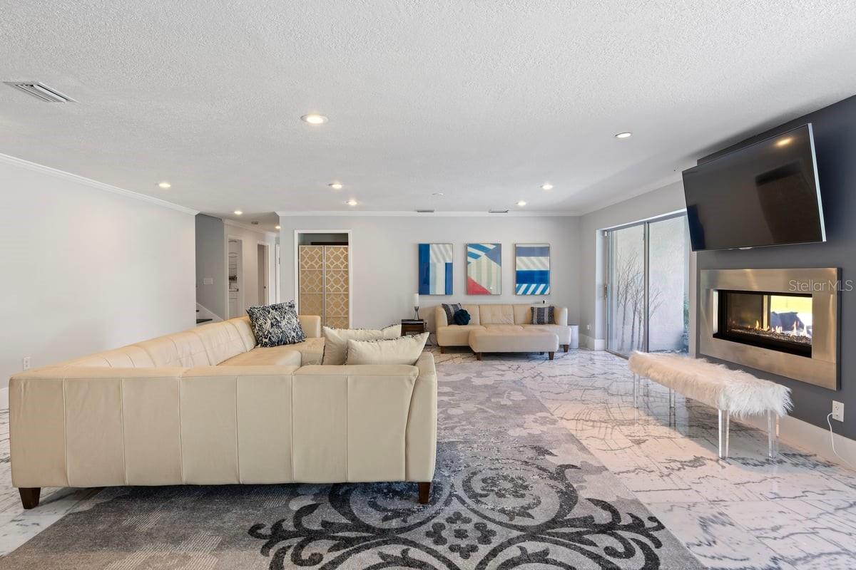 SOUTH BAY - Residential