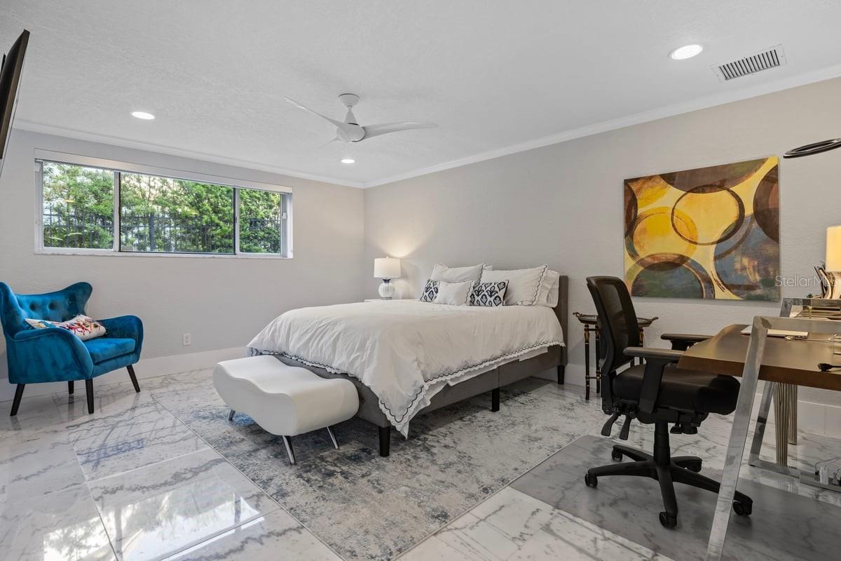 SOUTH BAY - Residential