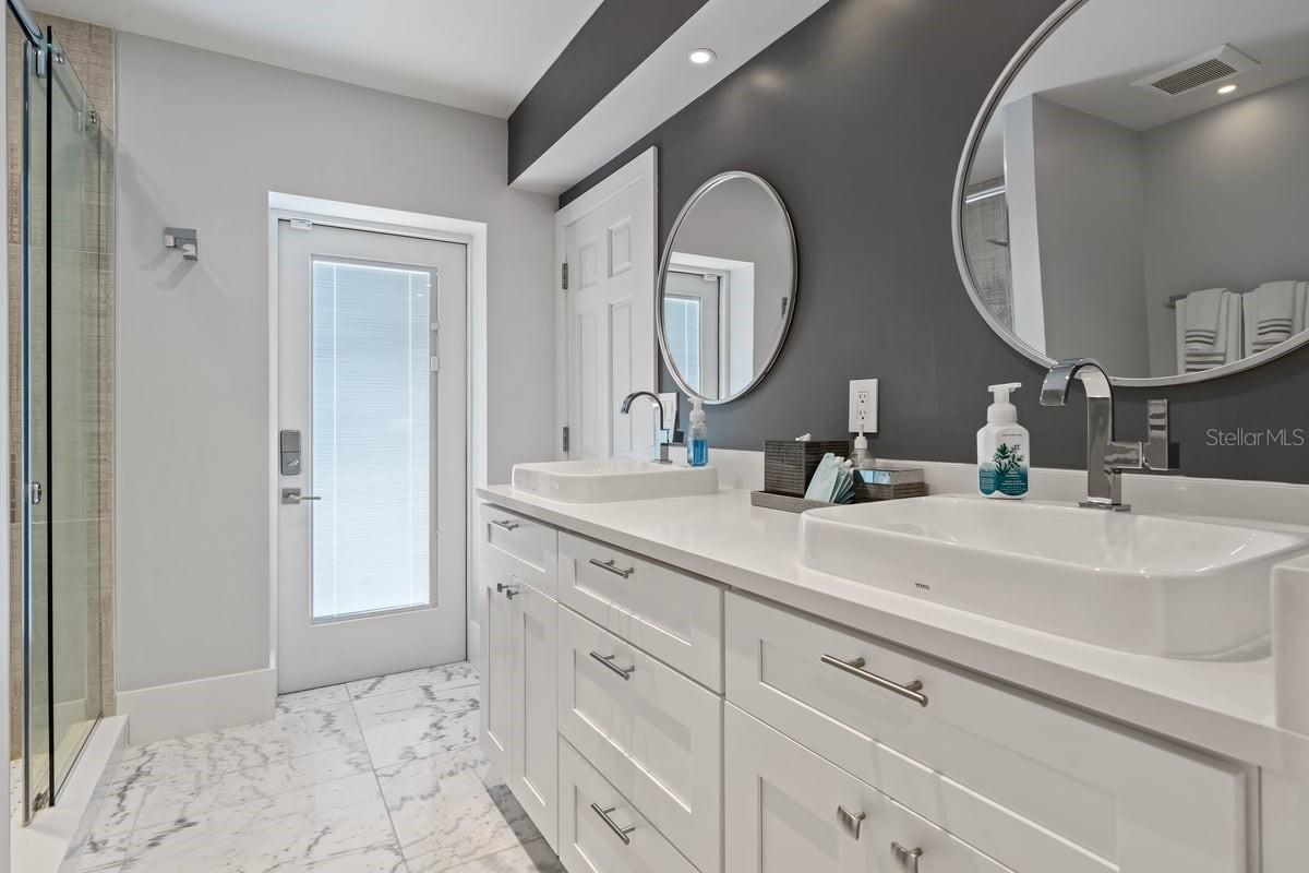 SOUTH BAY - Residential