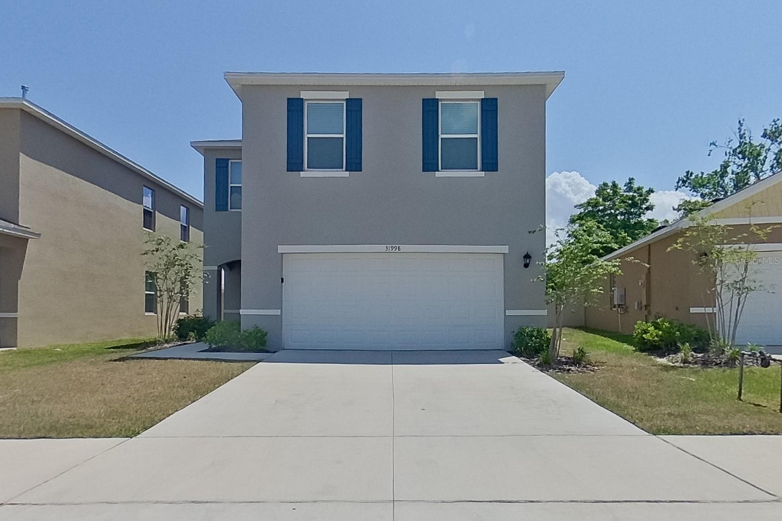 Welcome to Lake Griffin Reserve! This brand new single-family home in Leesburg offers 4 beds, 2.5 baths, a modern open floor plan, primary suite, granite countertops, fenced-in backyard, and two-car garage. A monthly $115 amenity fee includes lawncare. The neighborhood is located just 6 minutes from downtown Leesburg restaurants and 15 minutes from Lake Griffin State Park. Kairos Living is cat and dog friendly and is happy to provide long-term leases and 24/7 Emergency Maintenance! Please see last photo in reel for all applicable DISCLAIMERS. Visit our Kairos Living website to tour this home on your schedule with our "Self Tour" feature and apply today!
Please Note: The advertised rent amount covers the base rent only. Additional monthly charges include a $115.00 Amenity Fee (Smart Home and Lawn Care) and a $9.99 Utility Management Fee. Other charges, such as pet rent, may apply depending on your specific needs.