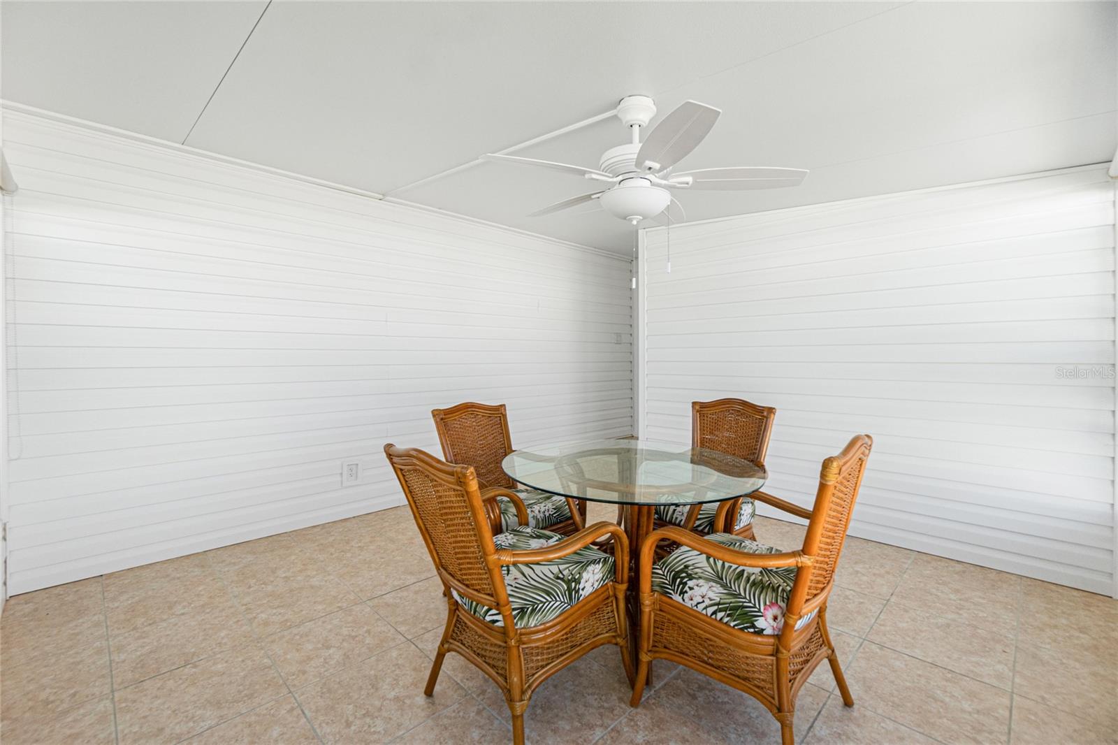 WINDMILL VILLAGE - Residential