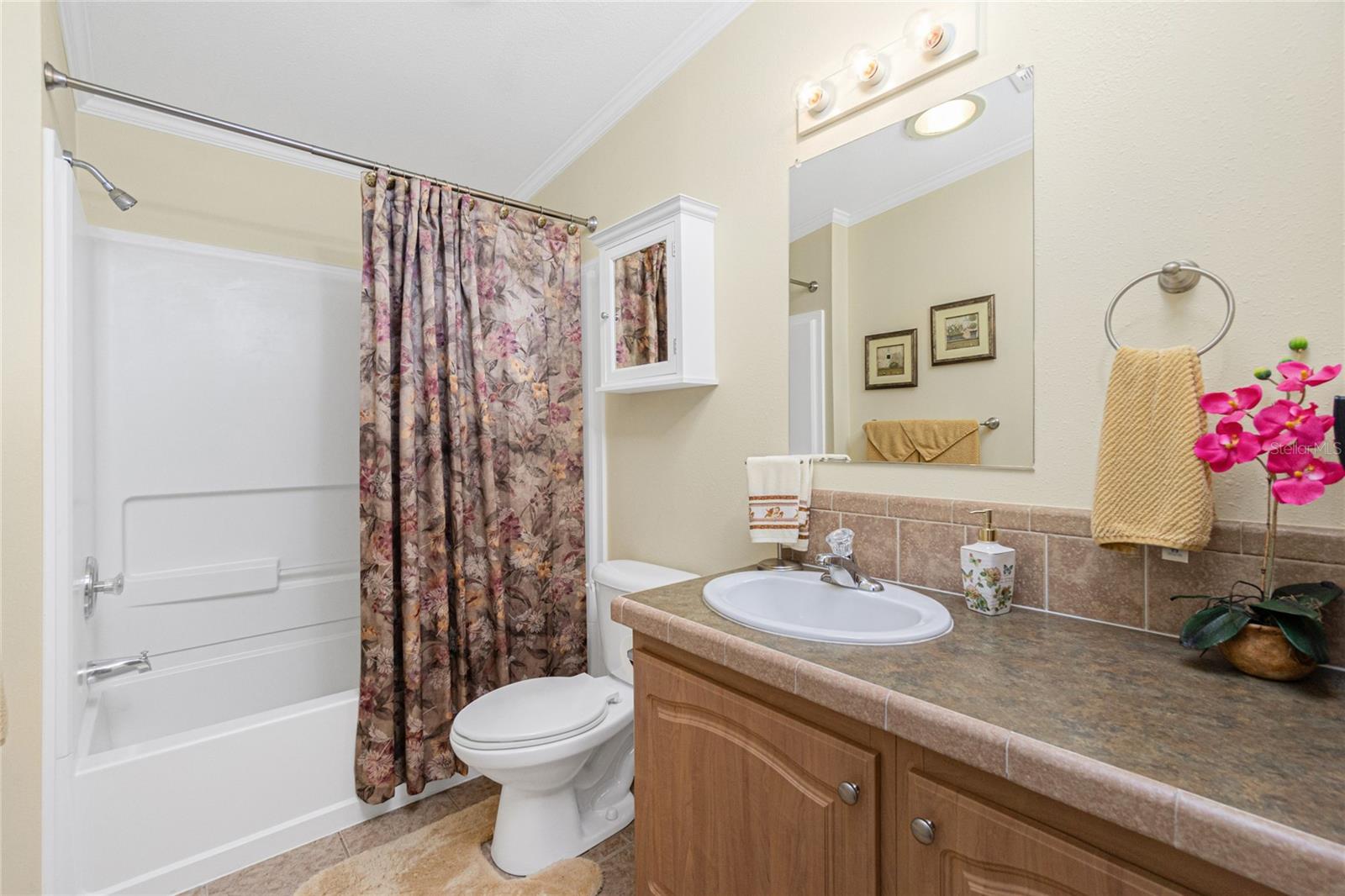 WINDMILL VILLAGE - Residential