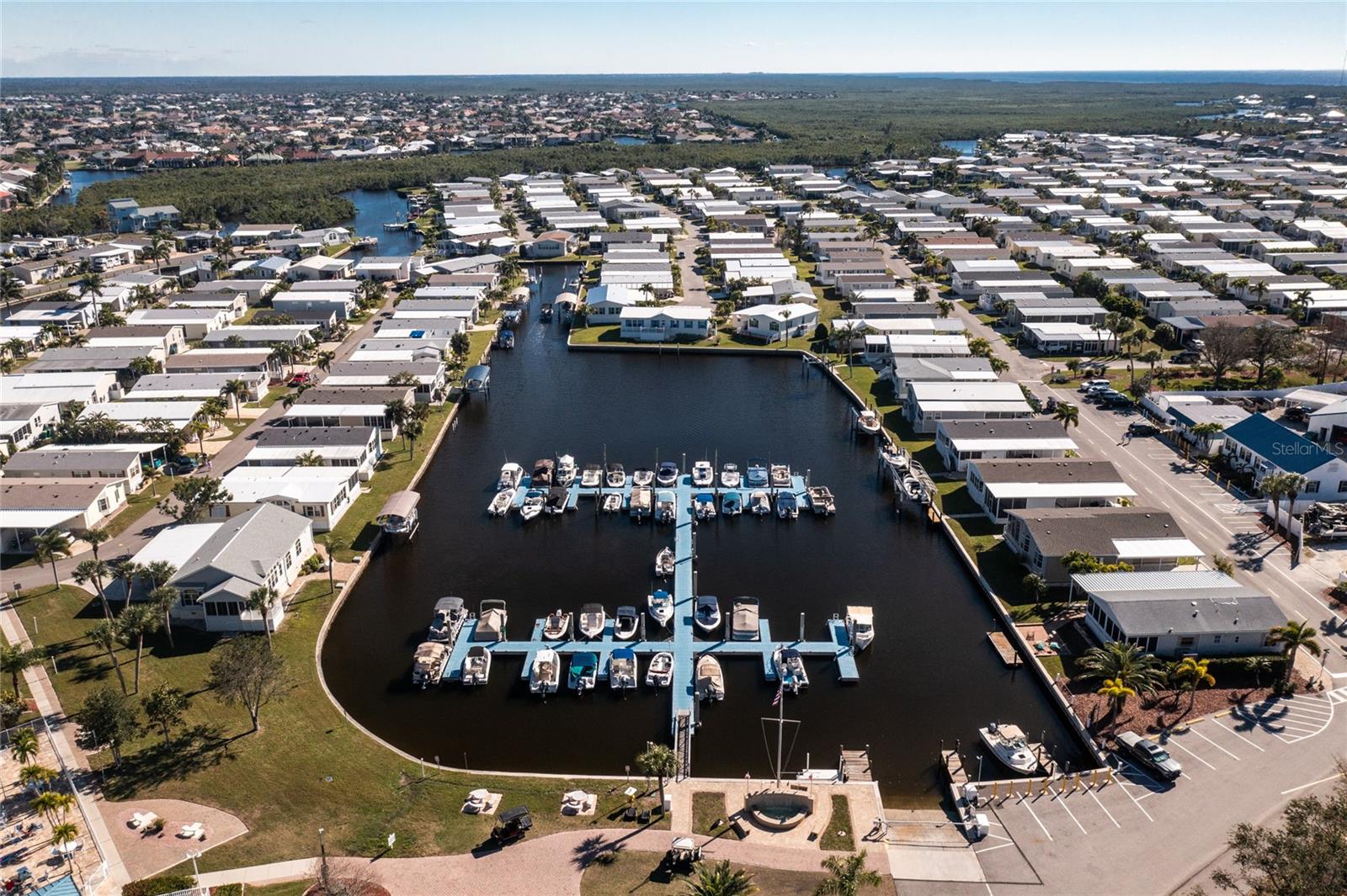 WINDMILL VILLAGE - Residential