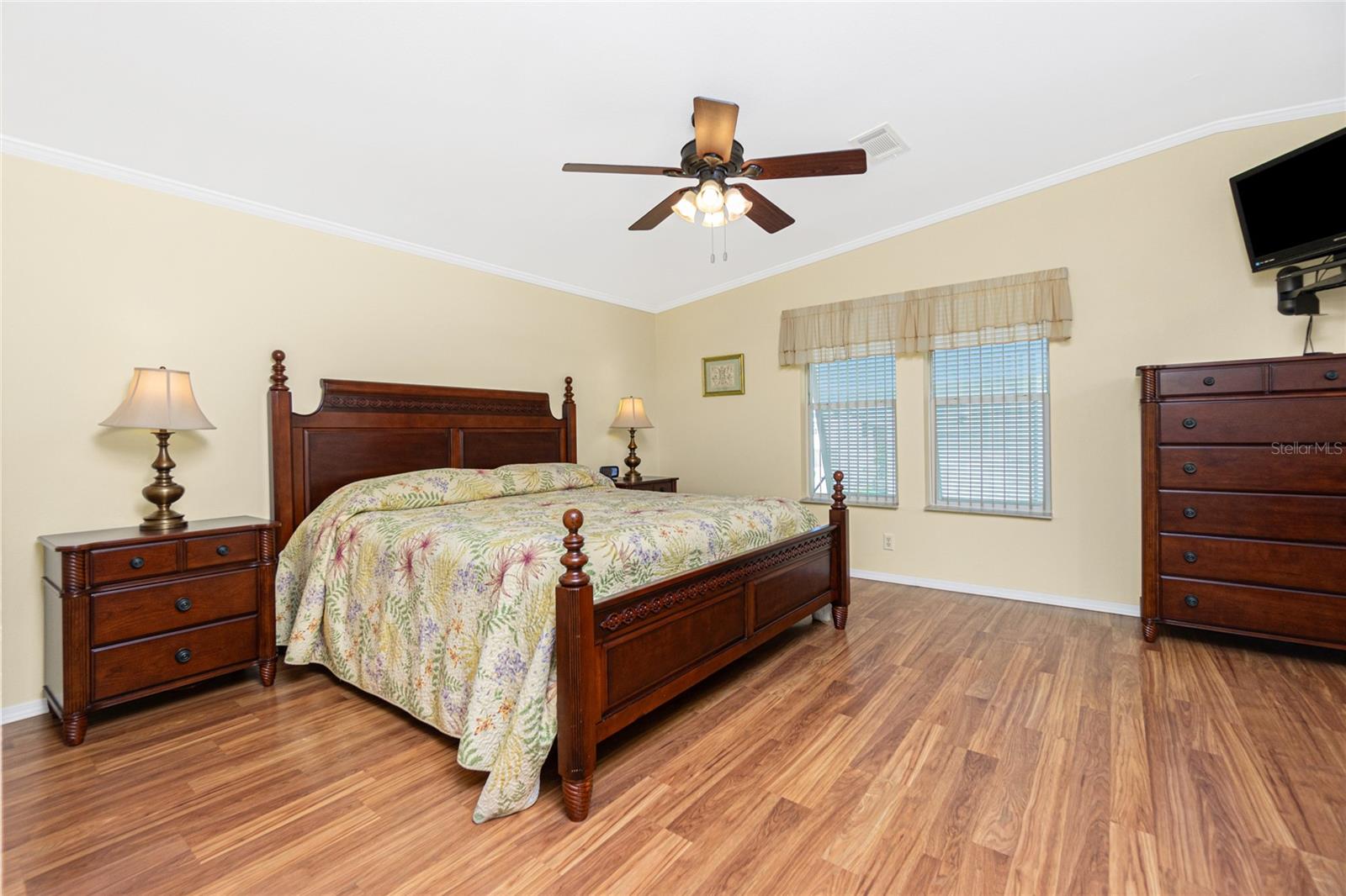 WINDMILL VILLAGE - Residential