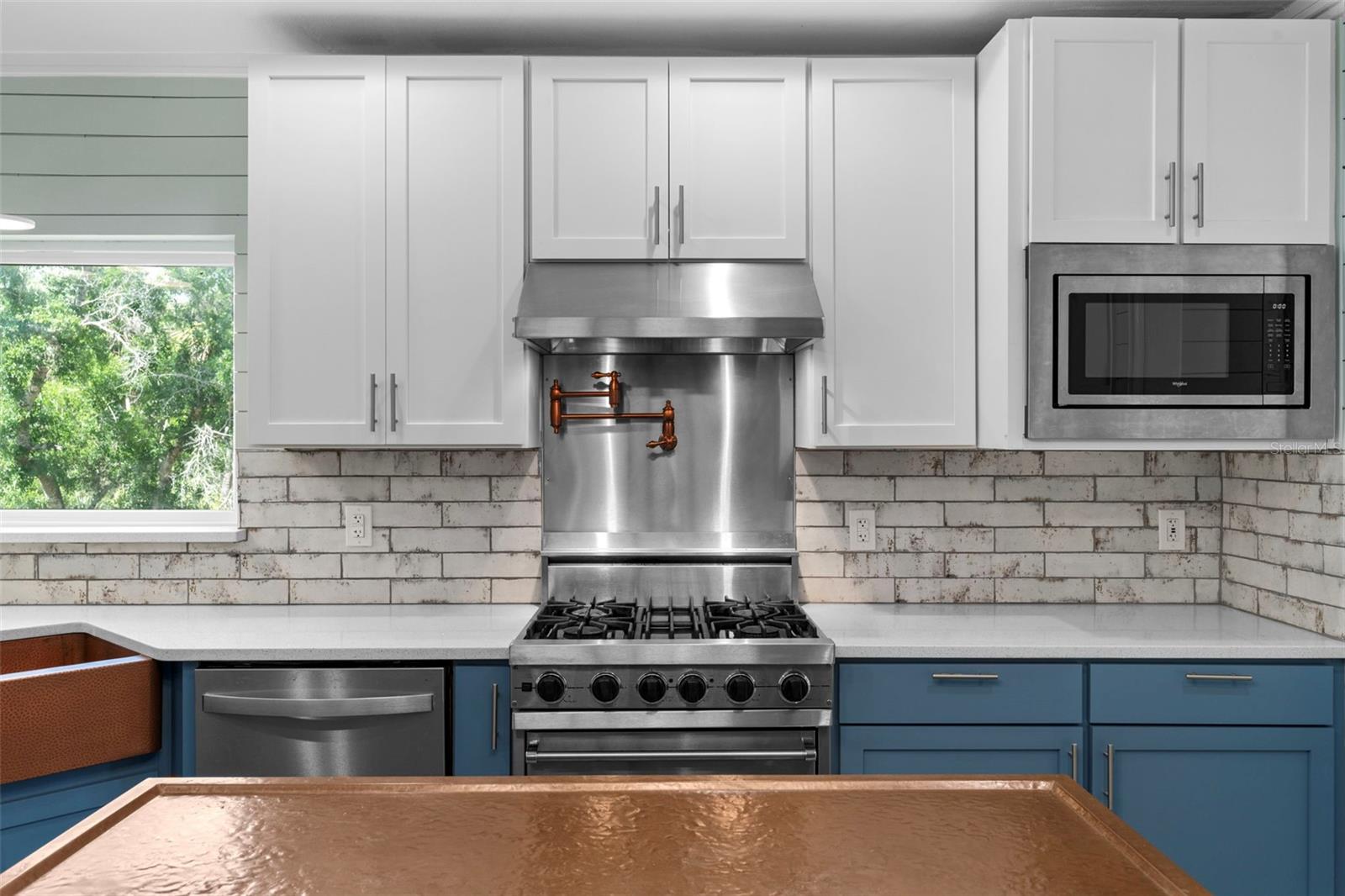 COUNTRY CLUB ADD TO OLDSMAR REV - Residential