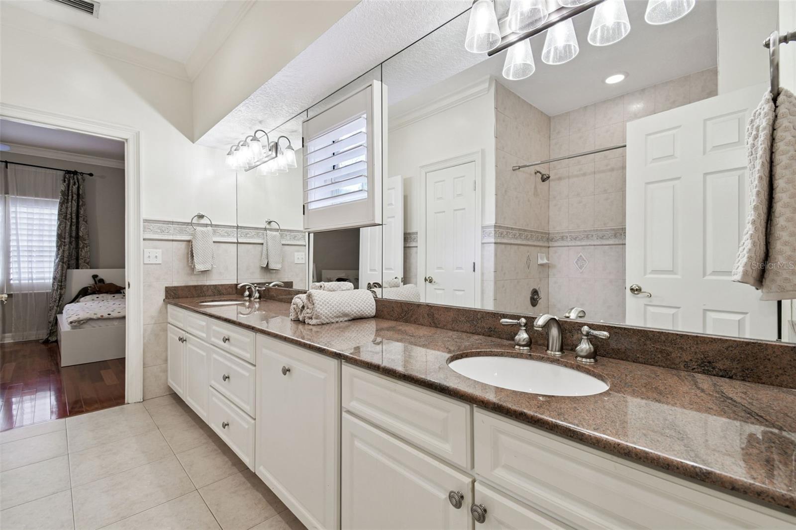 THOMPSON EAST SUB - Residential