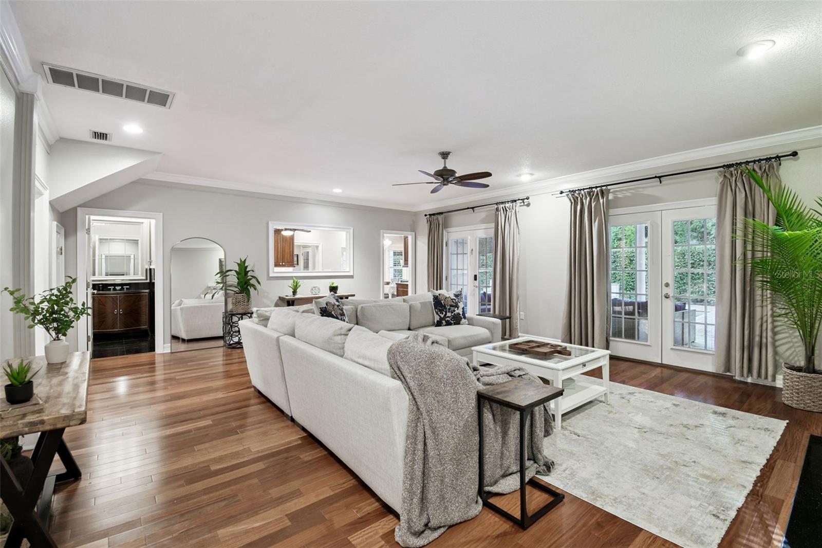 THOMPSON EAST SUB - Residential
