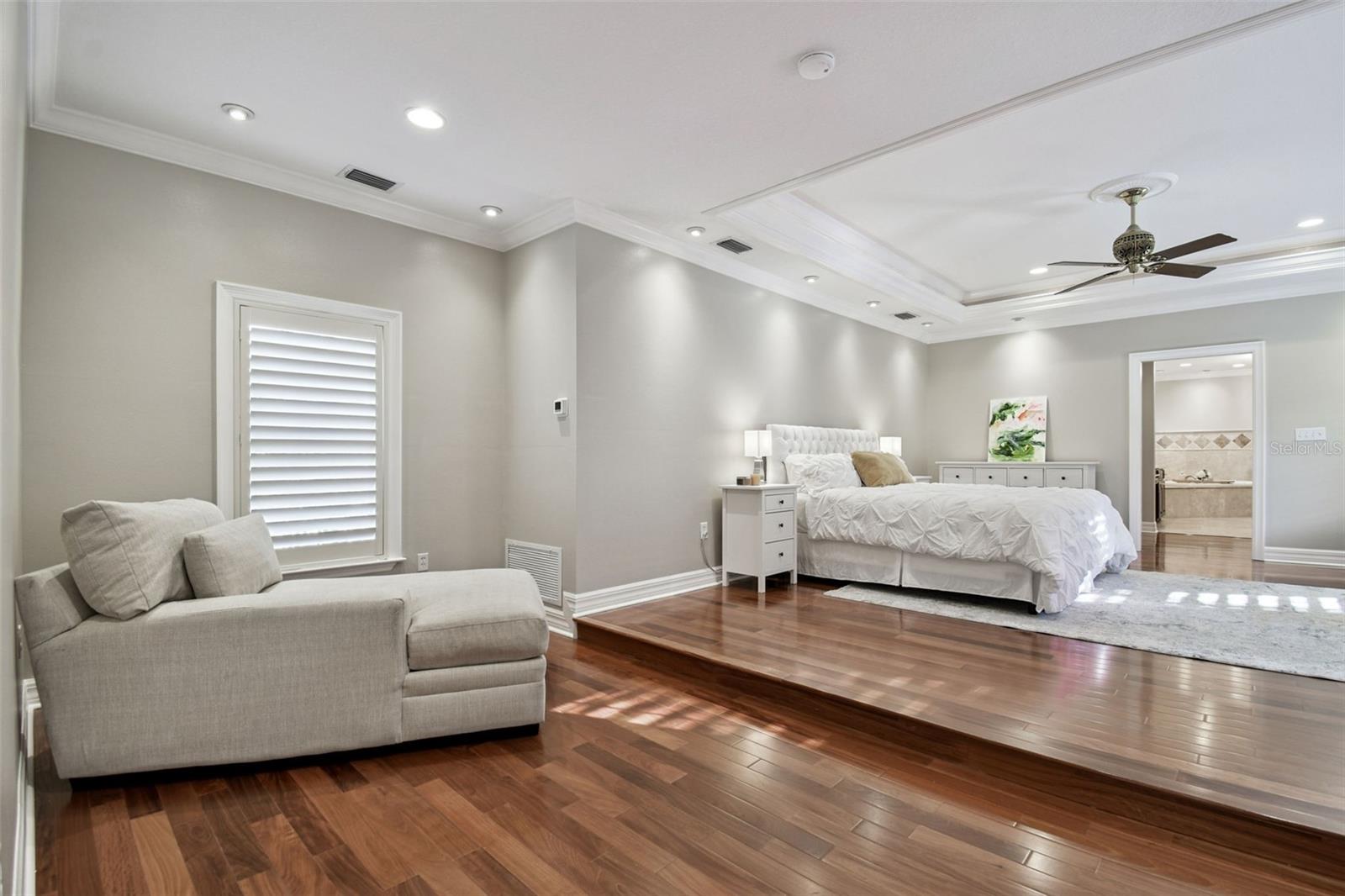 THOMPSON EAST SUB - Residential