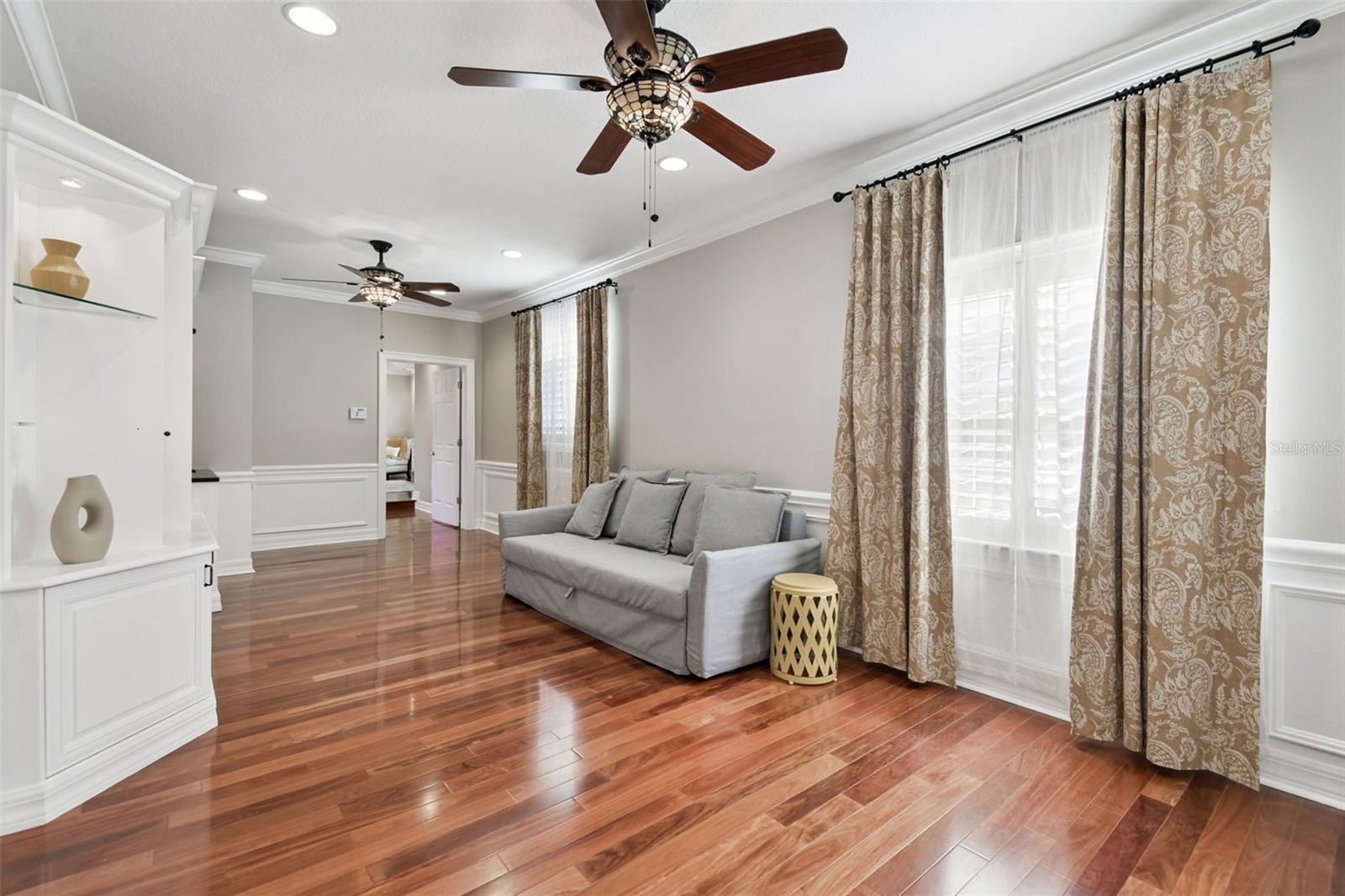 THOMPSON EAST SUB - Residential