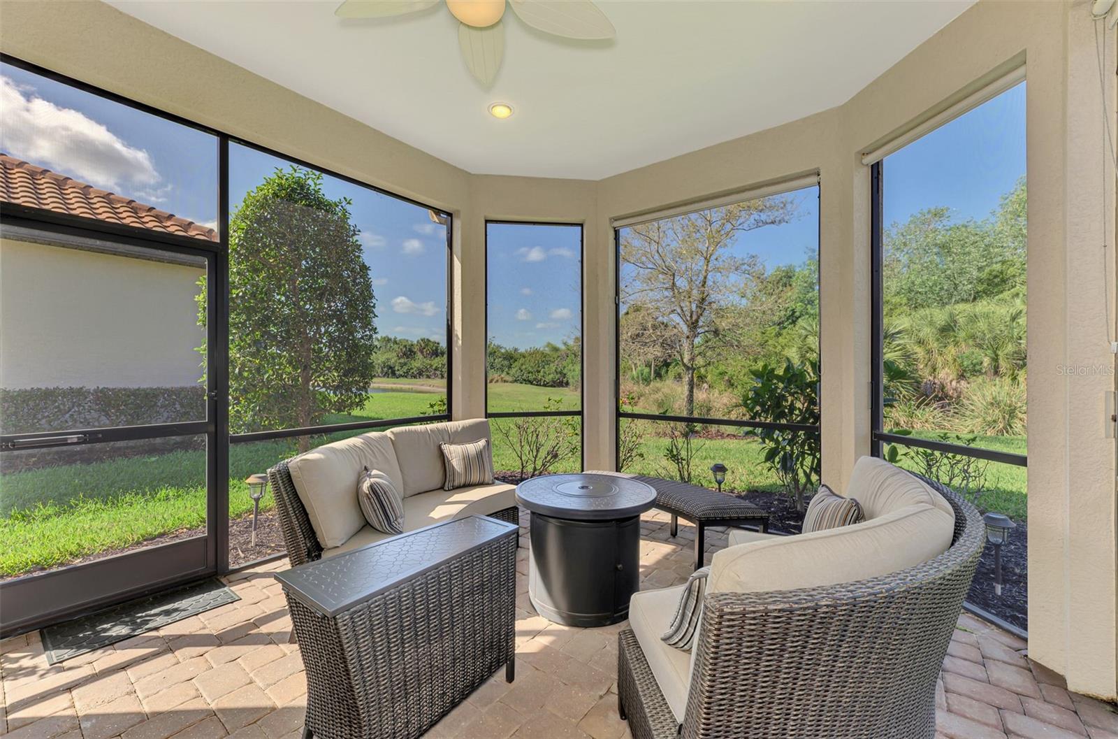 COBBLESTONE/PALMER RANCH PH 1 - Residential