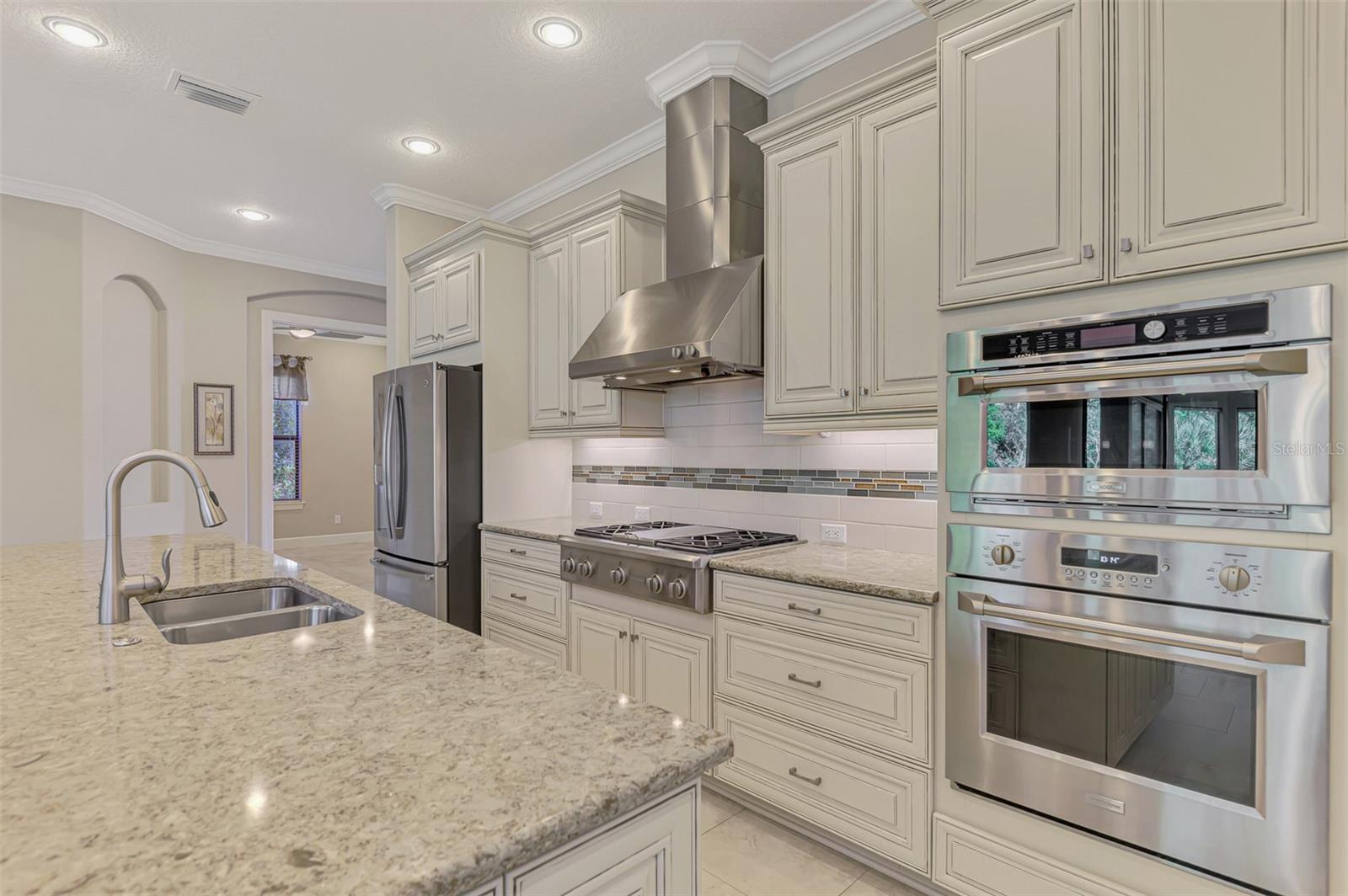 COBBLESTONE/PALMER RANCH PH 1 - Residential