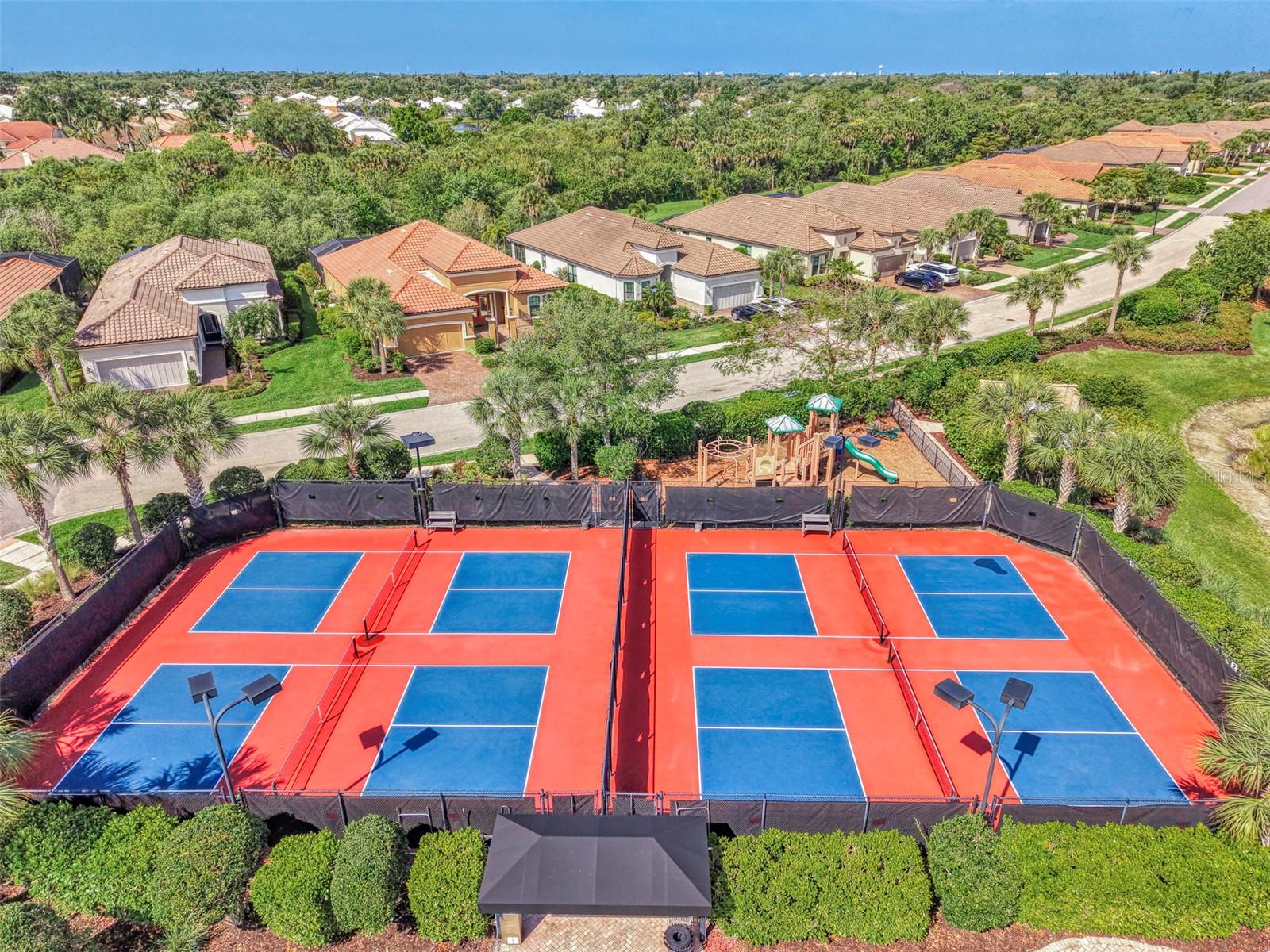 COBBLESTONE/PALMER RANCH PH 1 - Residential