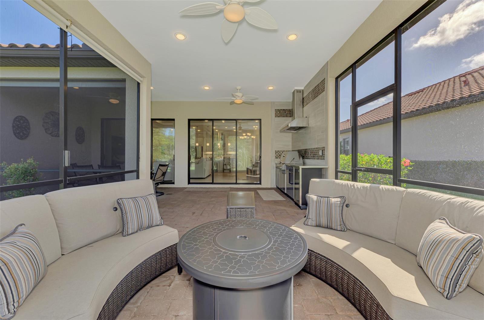 COBBLESTONE/PALMER RANCH PH 1 - Residential