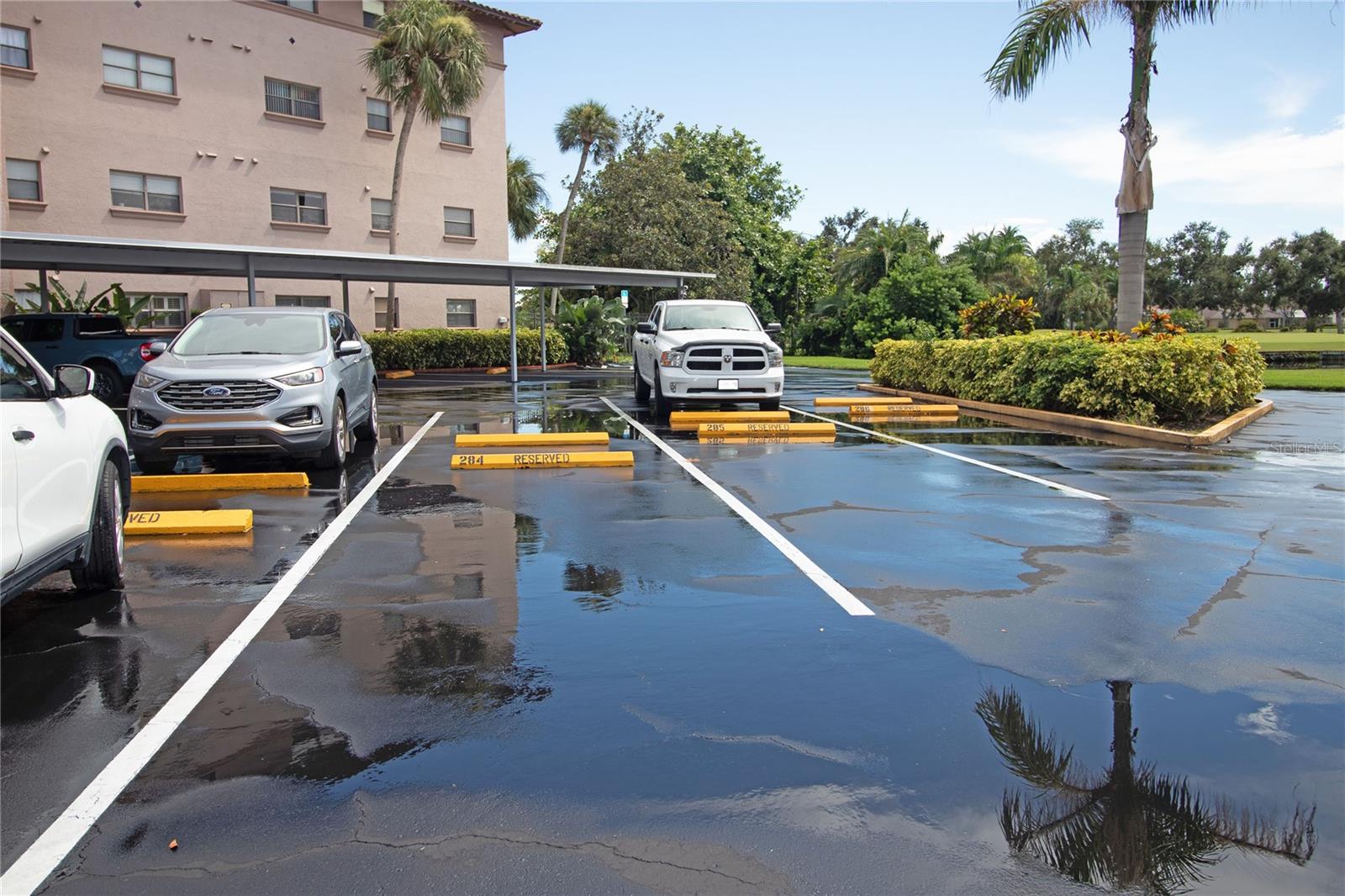 GOLFVIEW II CONDO - Residential Lease