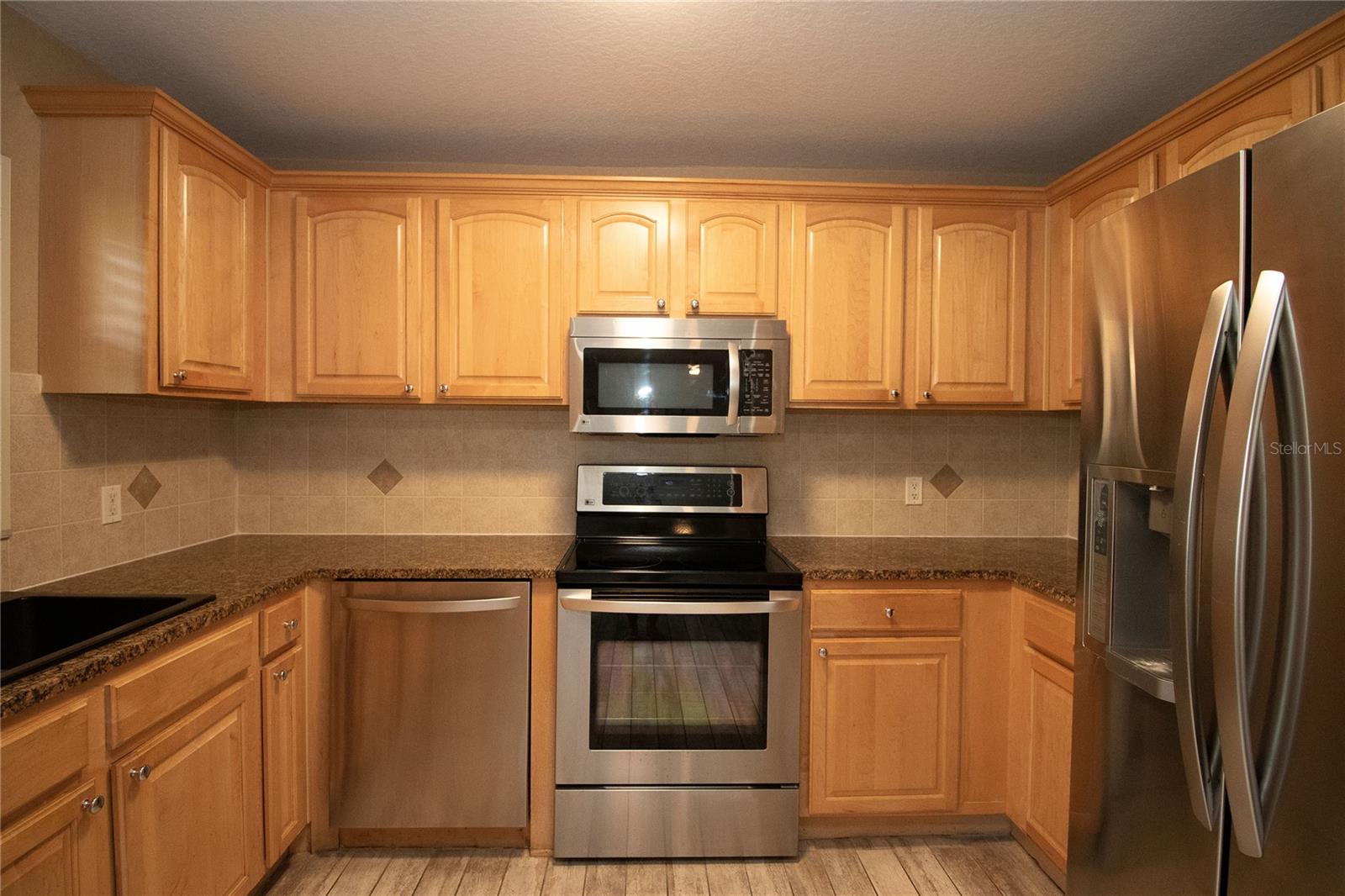 GOLFVIEW II CONDO - Residential Lease